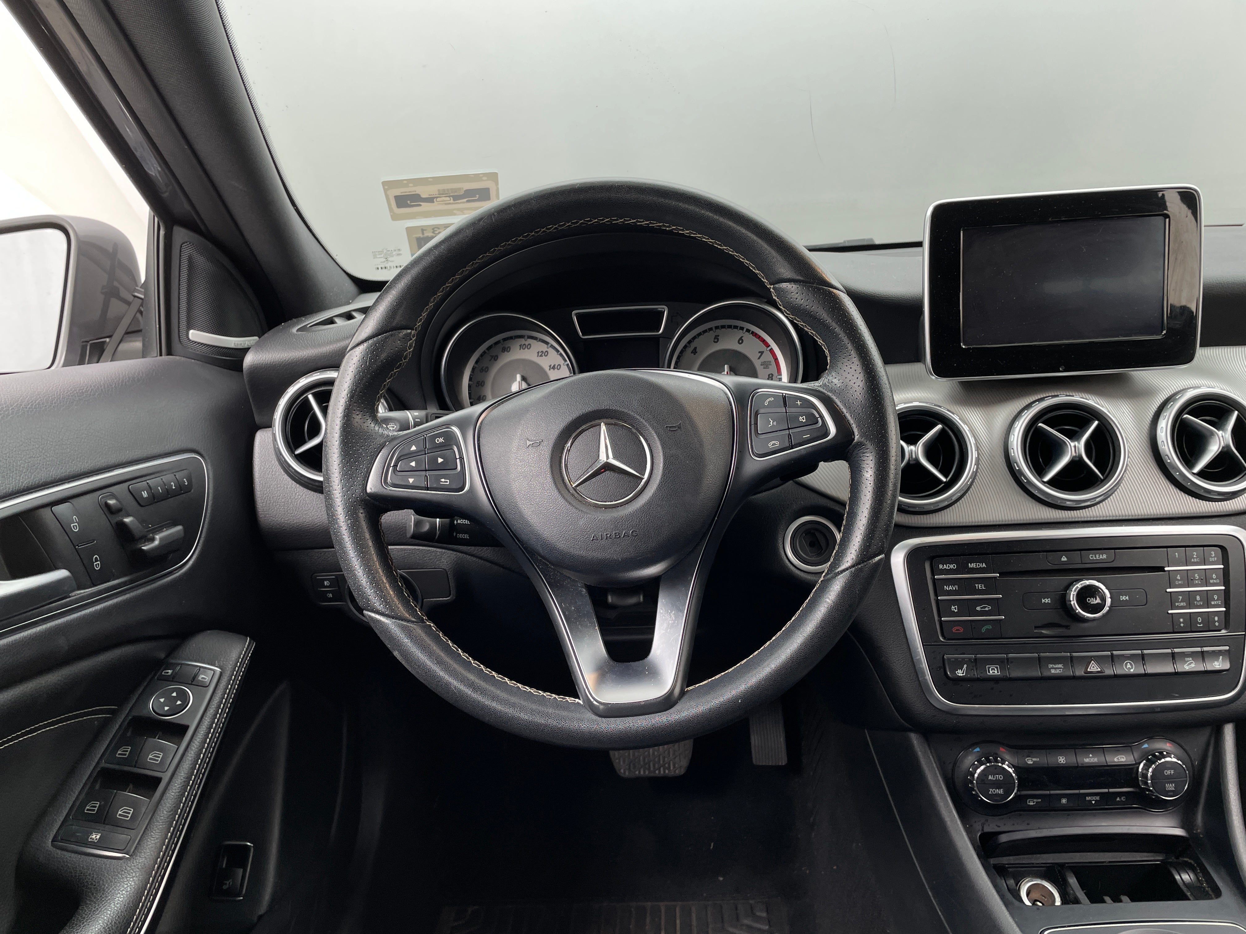 2017 Mercedes-Benz GLA 250 4MATIC 5