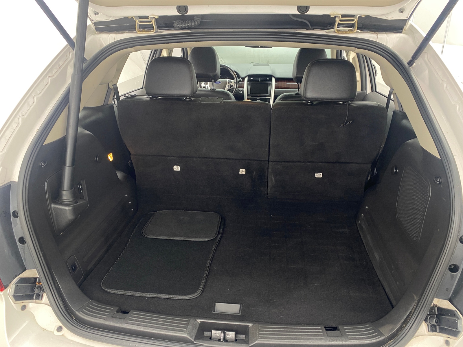 Thumbnail: 2013 Ford Edge - 6