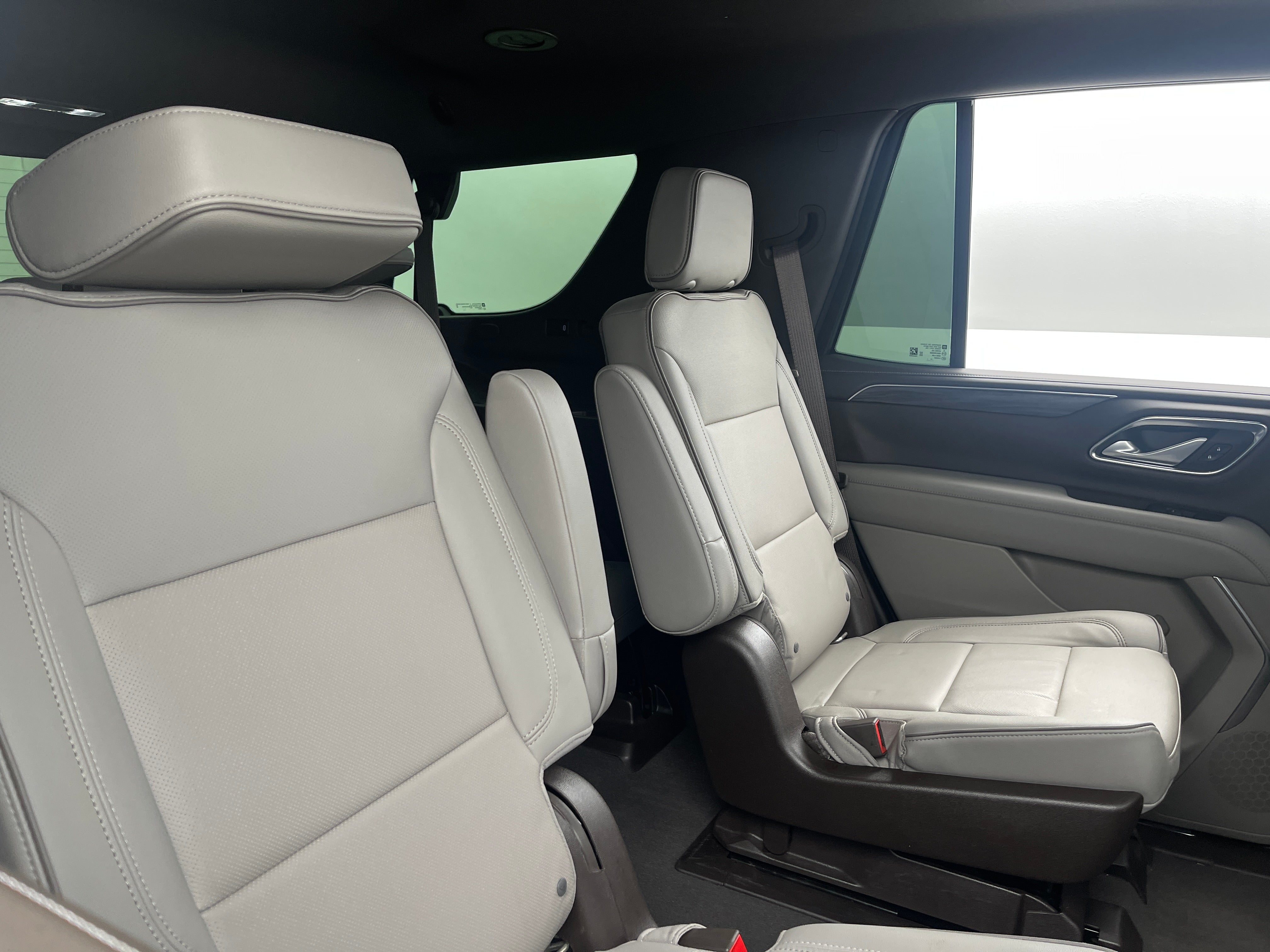 2022 GMC Yukon SLT 6