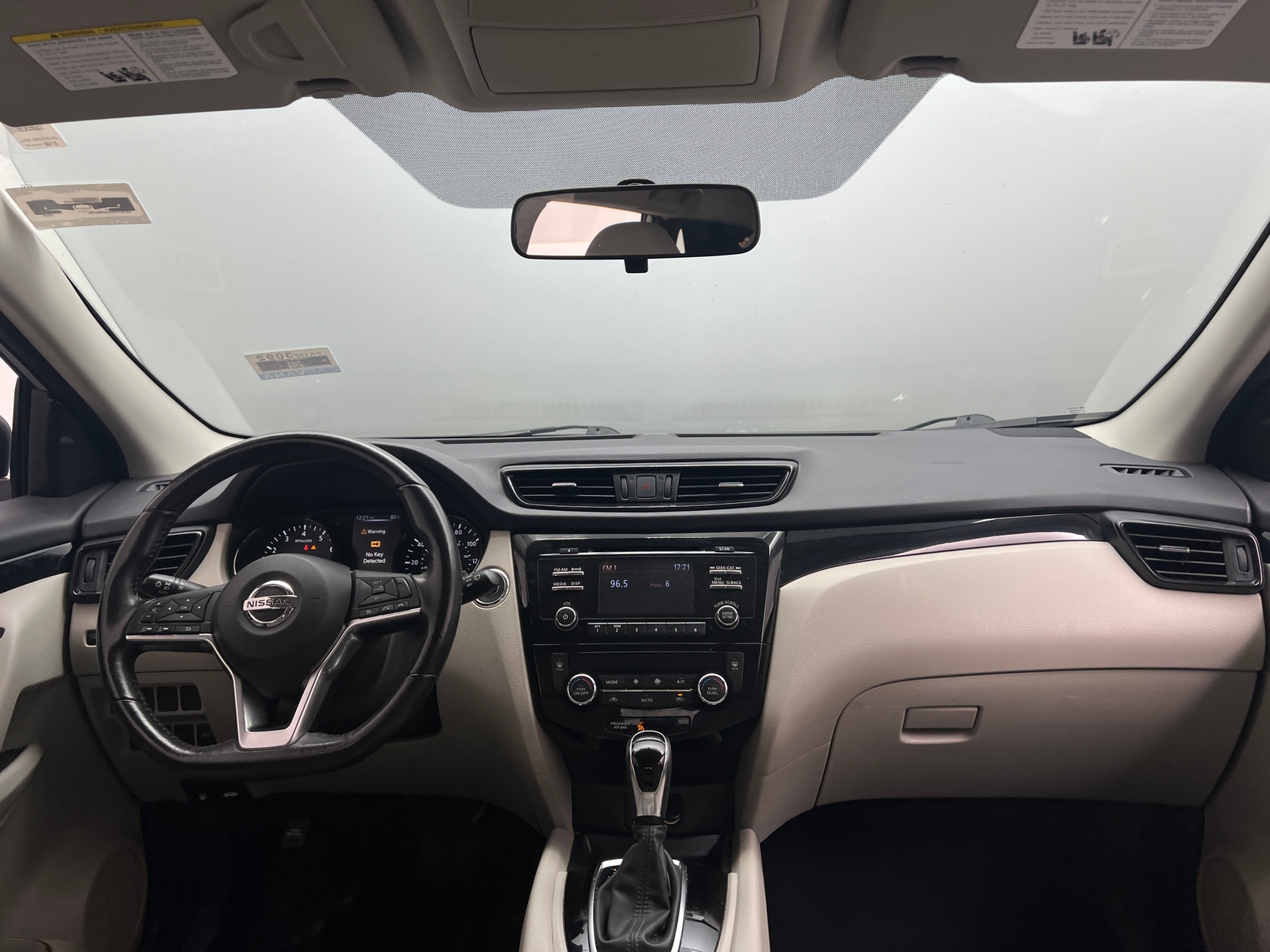 Thumbnail: 2018 Nissan Rogue Sport - 3