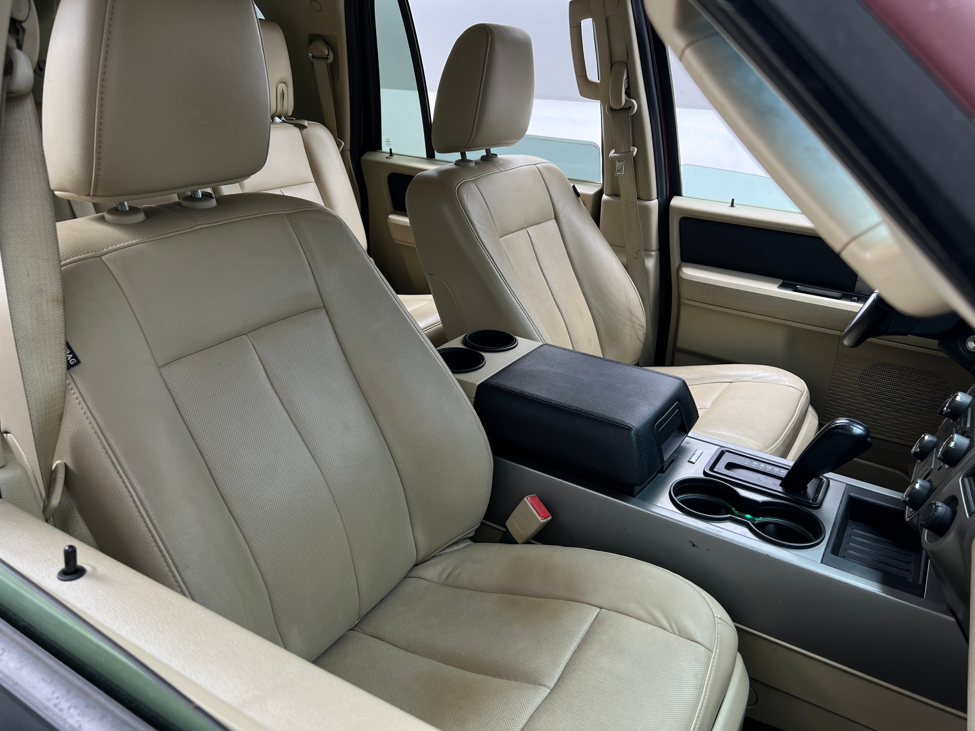 Thumbnail: 2015 Ford Expedition EL - 2