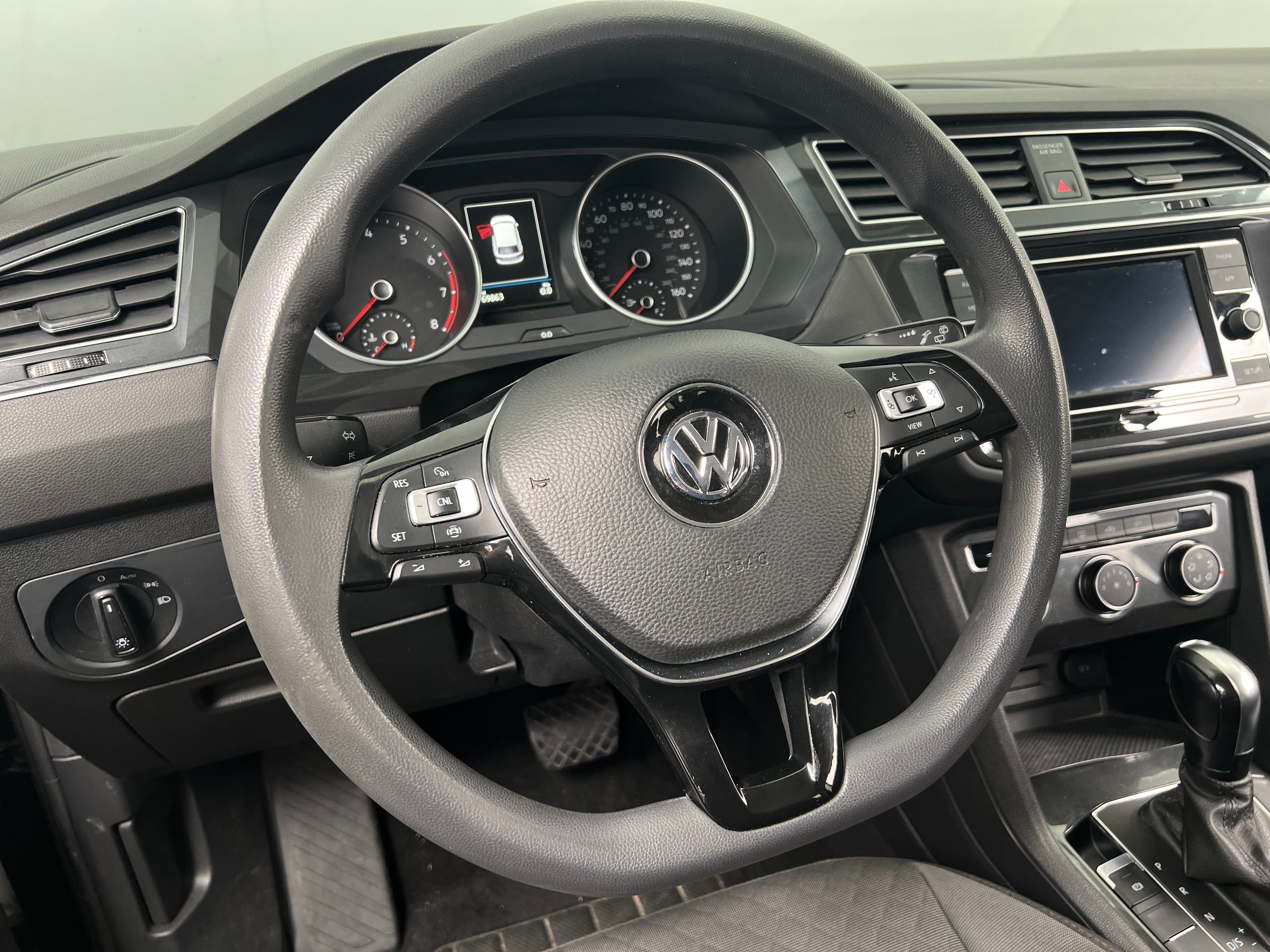 2019 Volkswagen Tiguan 2.0T 5