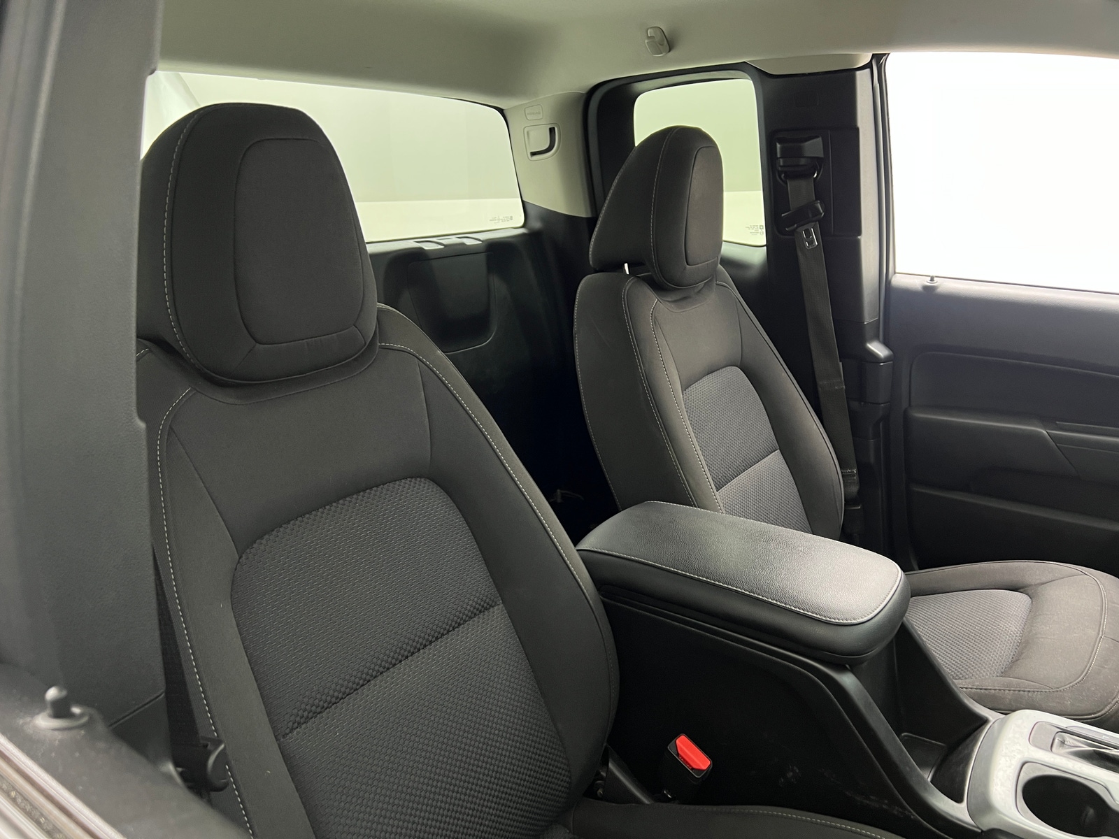 Thumbnail: 2021 Chevrolet Colorado - 2