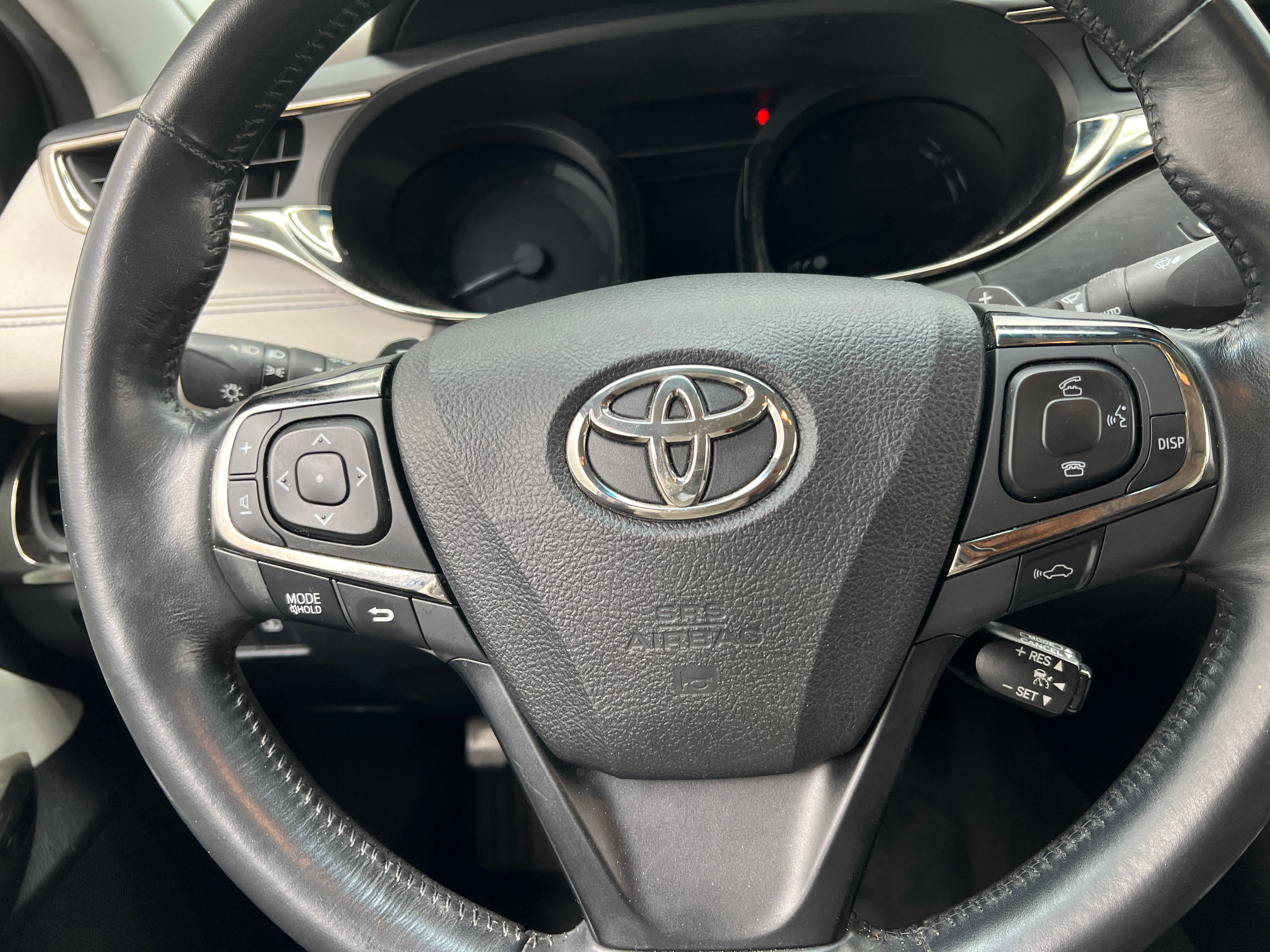 2014 Toyota Avalon Limited 5