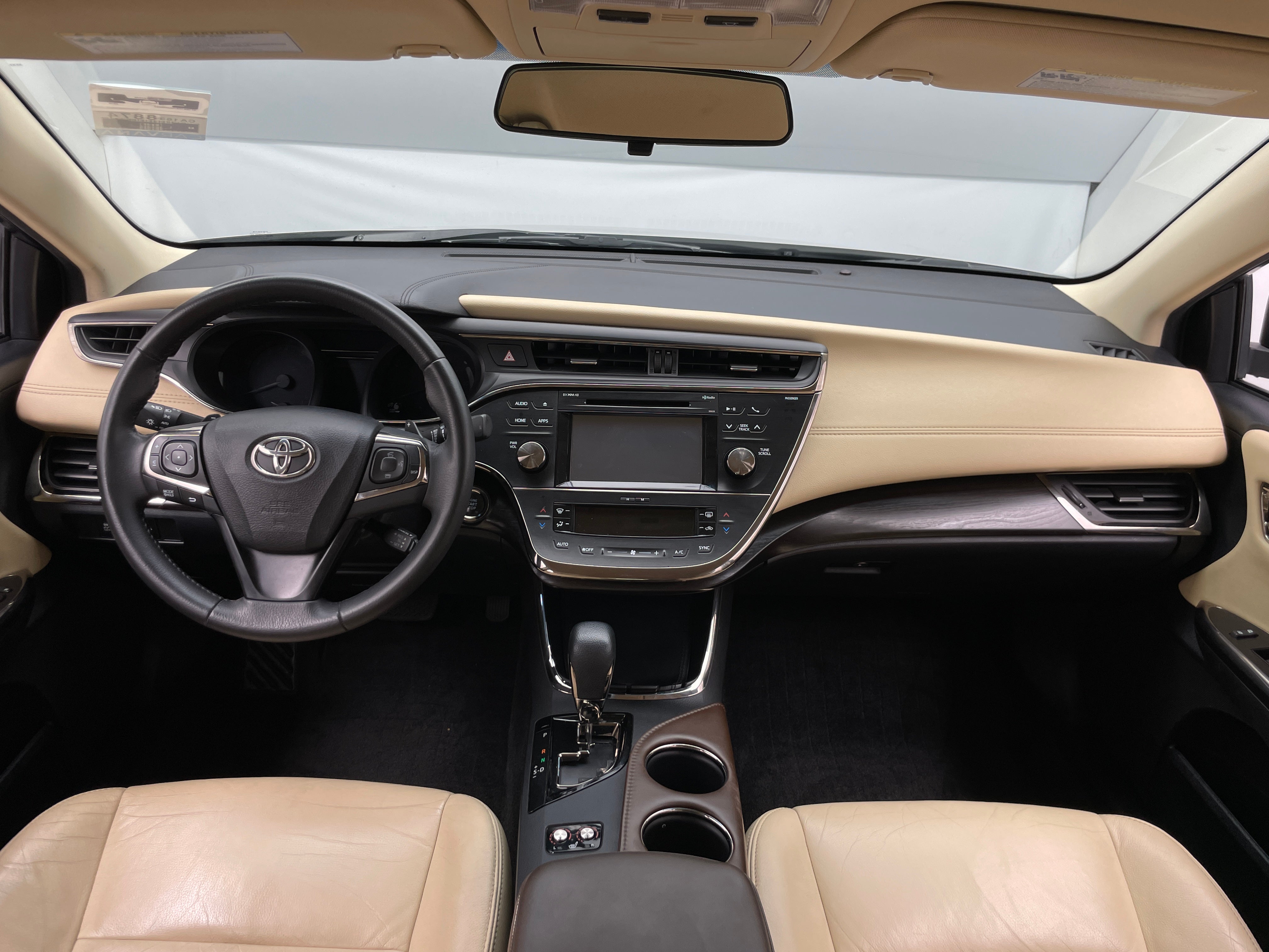 Thumbnail: 2016 Toyota Avalon - 3