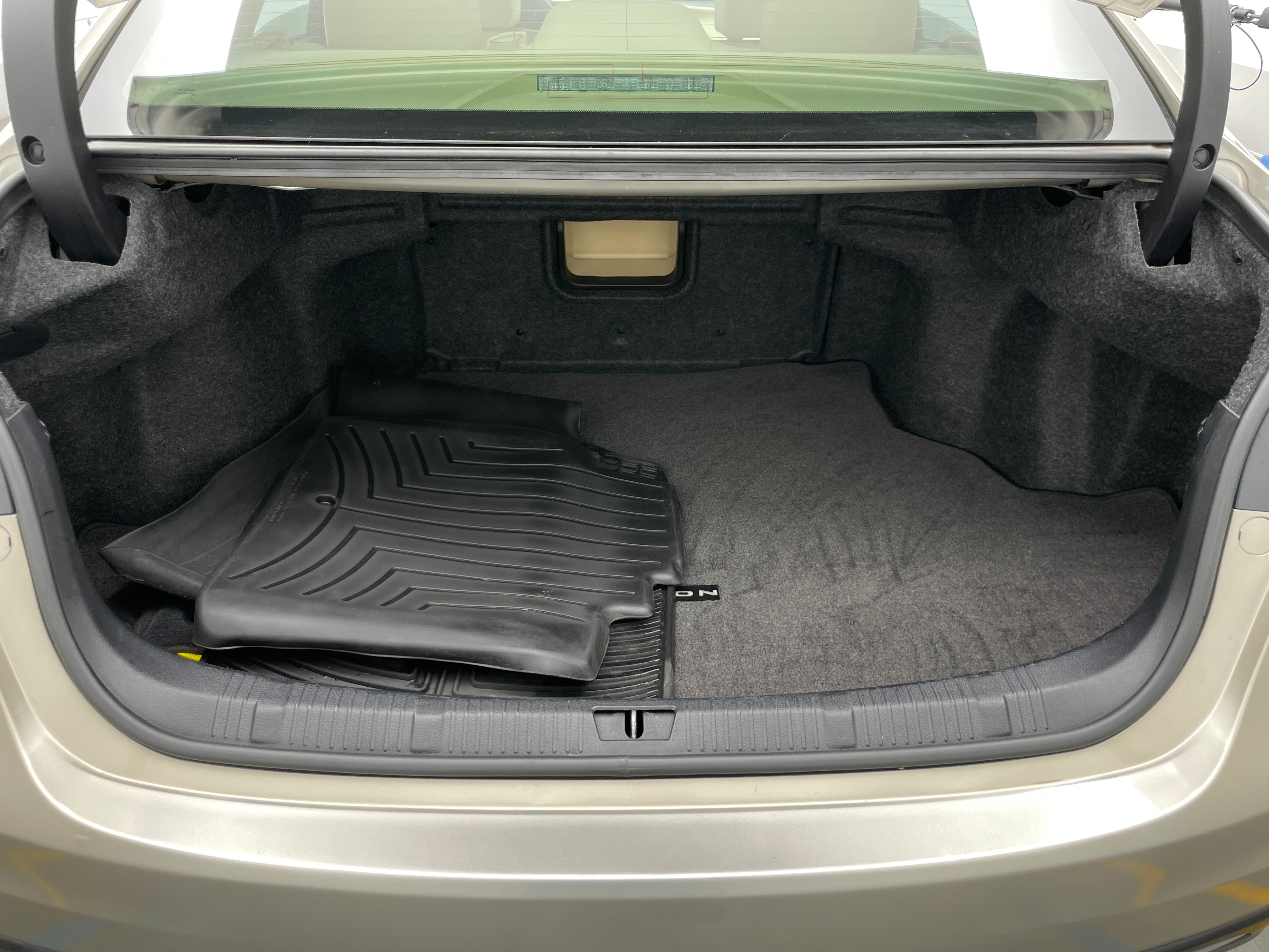 Thumbnail: 2016 Toyota Avalon - 7