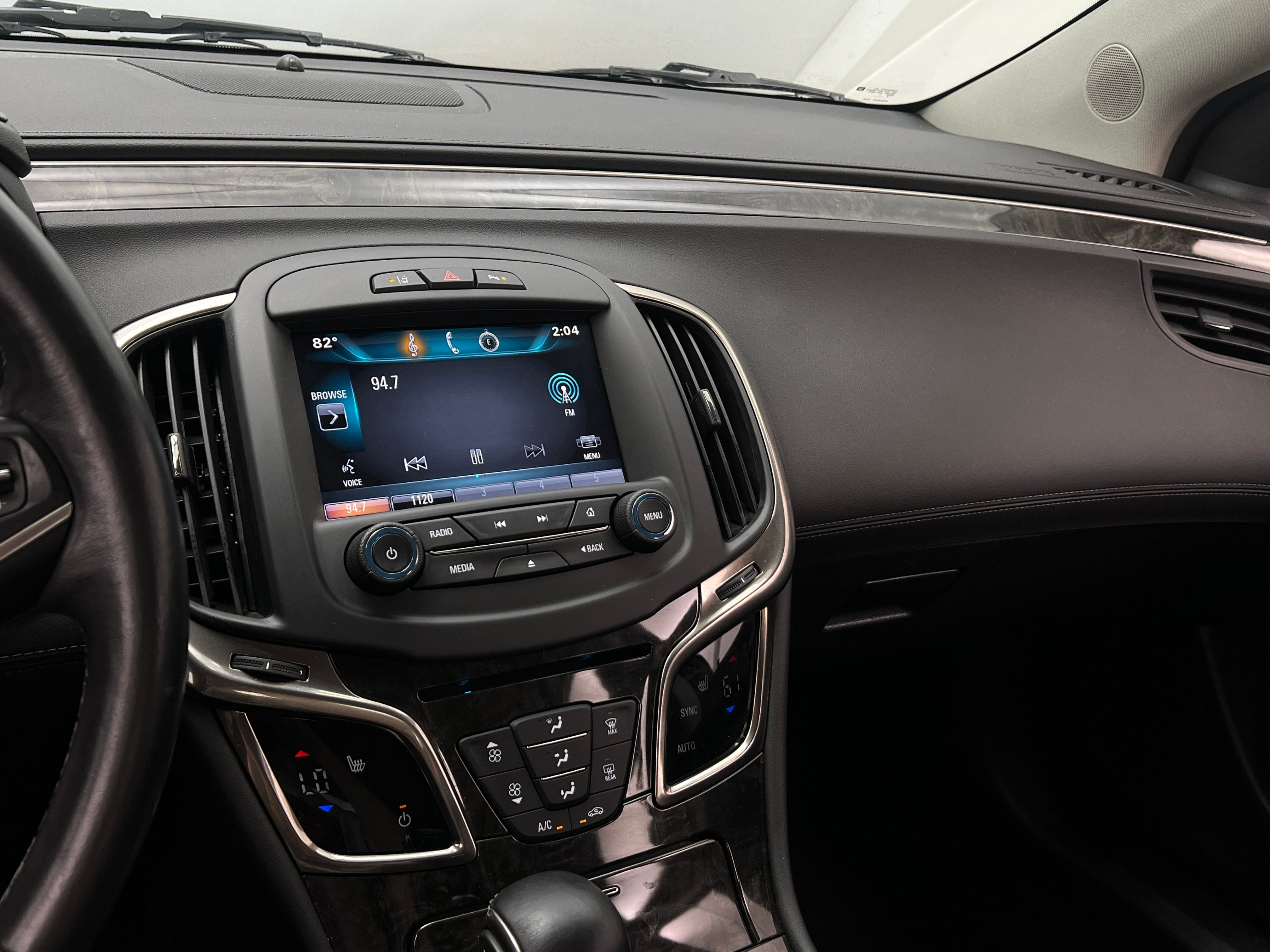 2015 Buick LaCrosse Leather Group 3