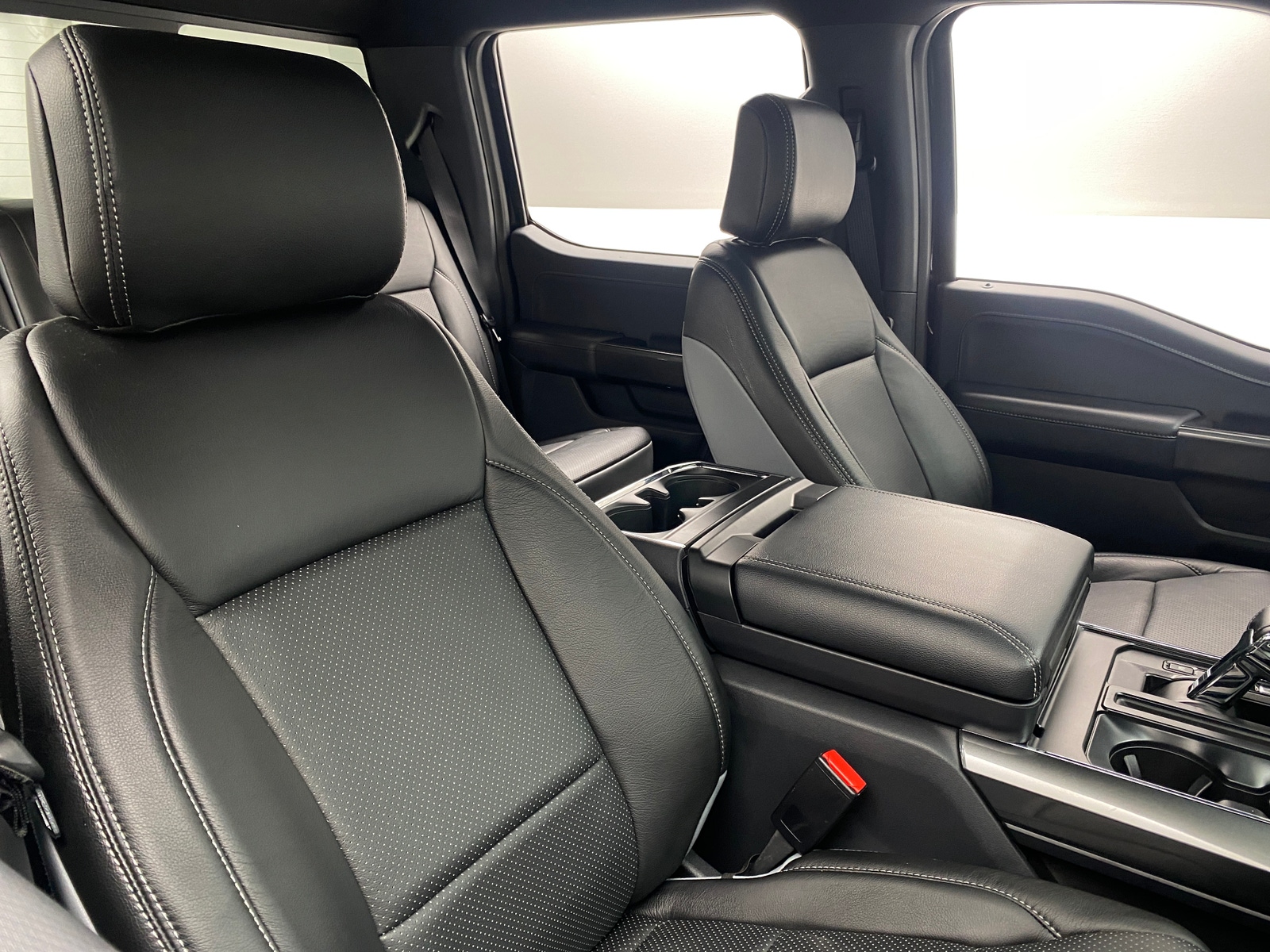 Thumbnail: 2023 Ford Econoline - 2