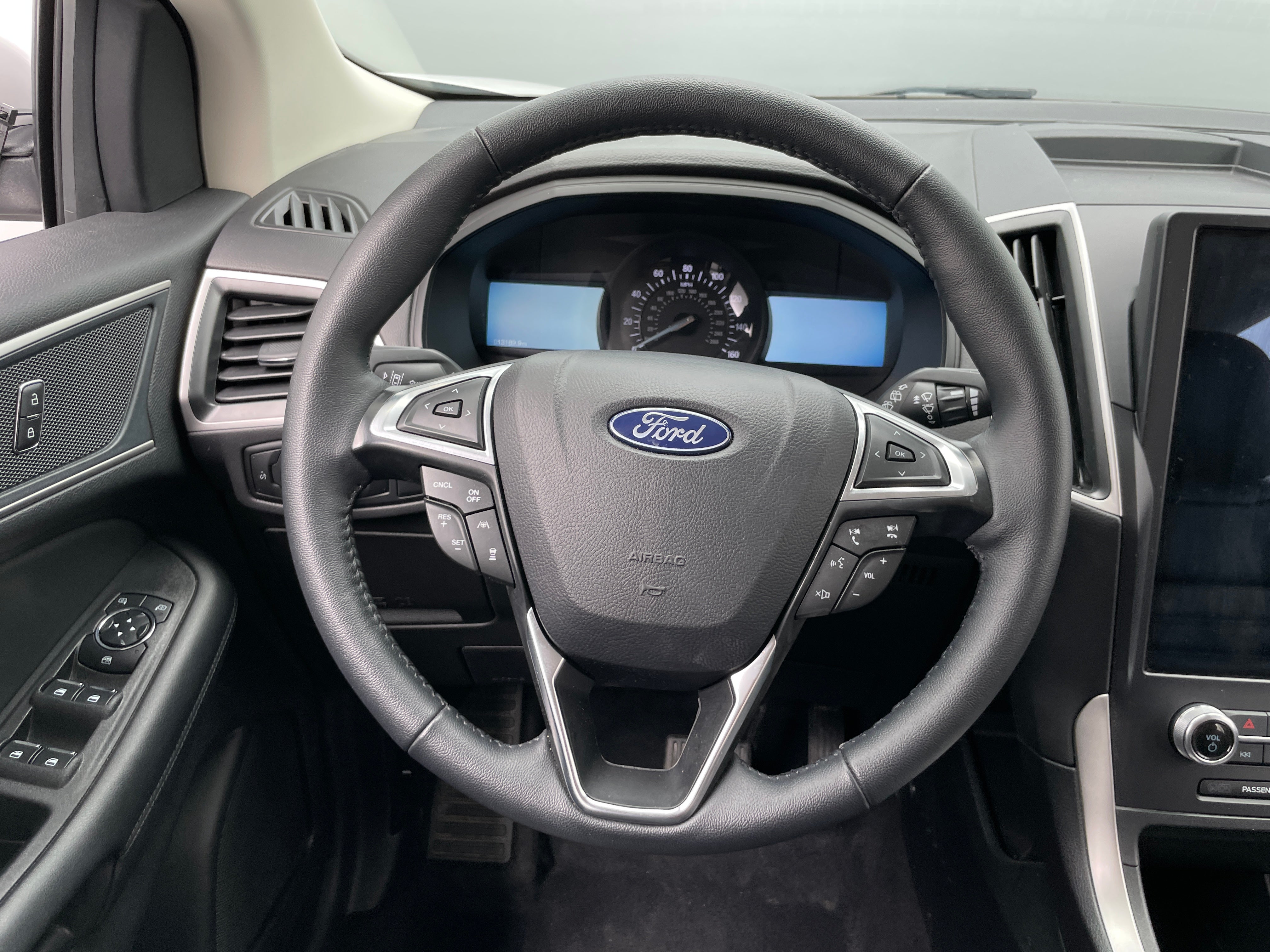 2024 Ford Edge SEL 5