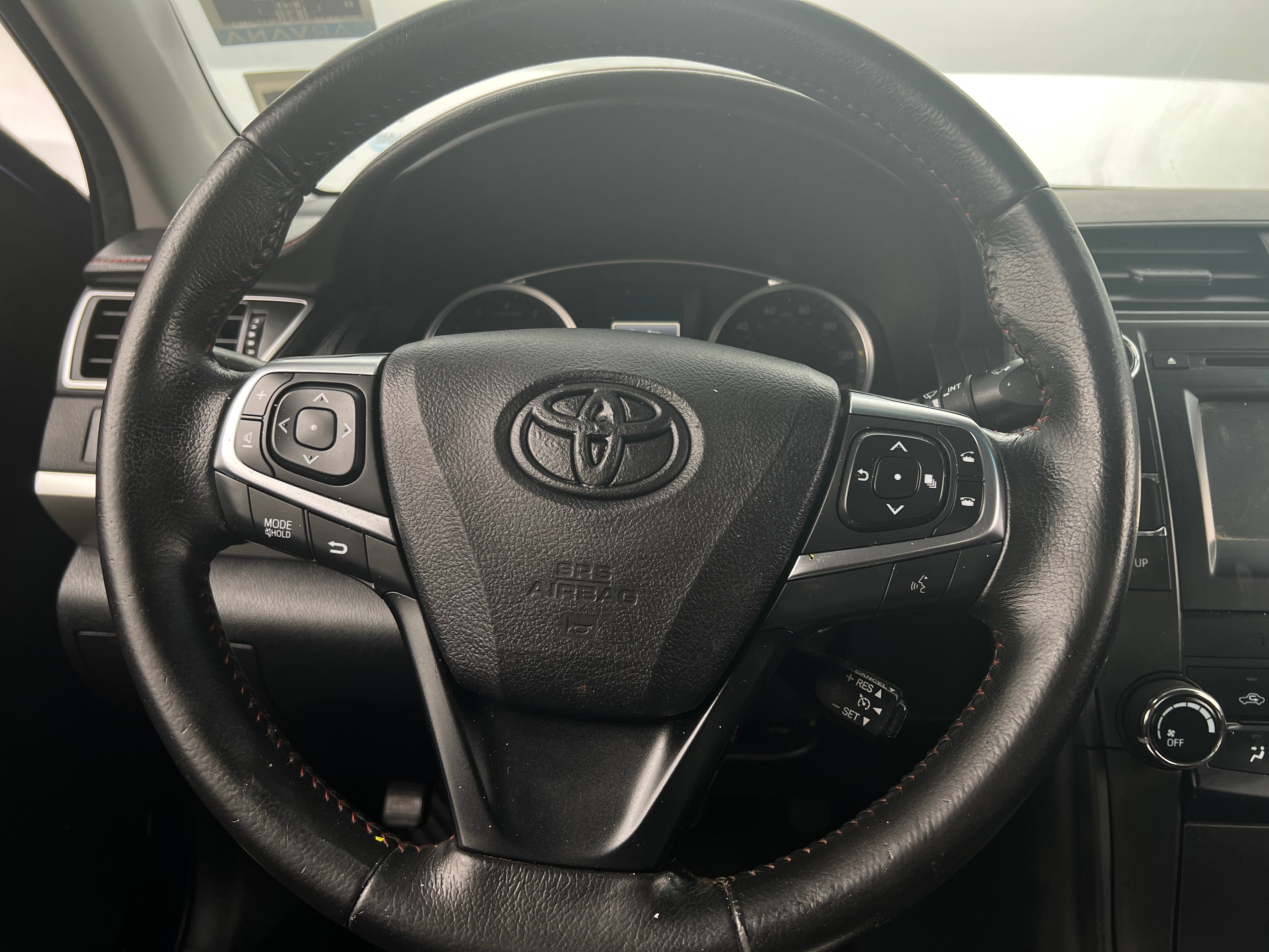 2015 Toyota Camry SE 5