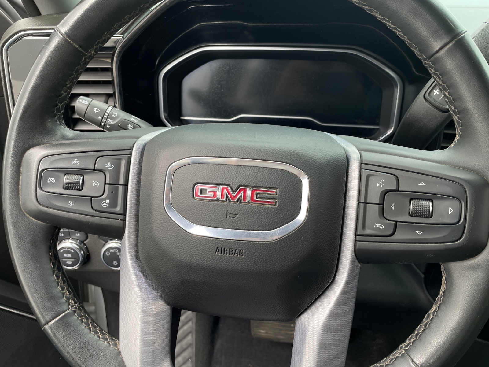 Thumbnail: 2023 GMC Sierra 1500 - 5