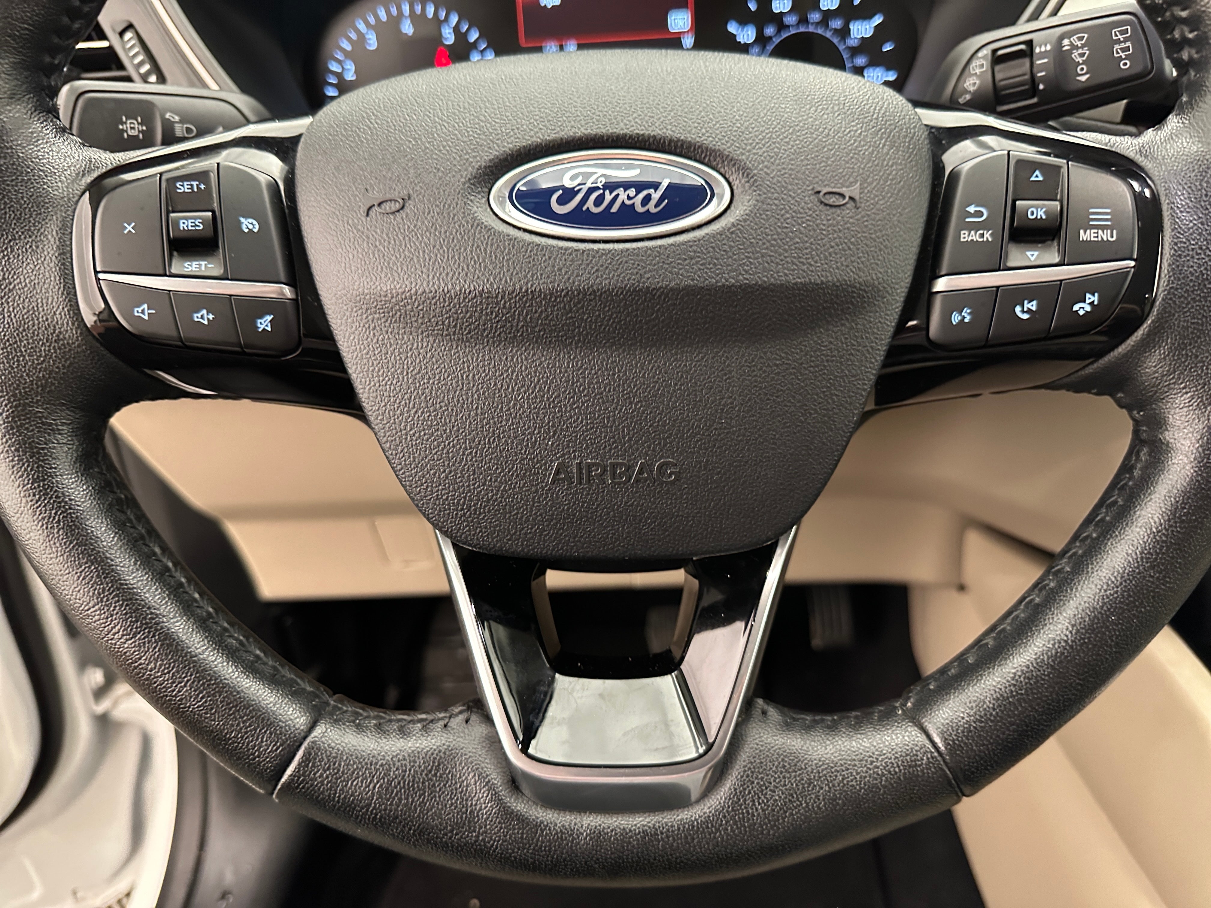 2021 Ford Escape SEL 5