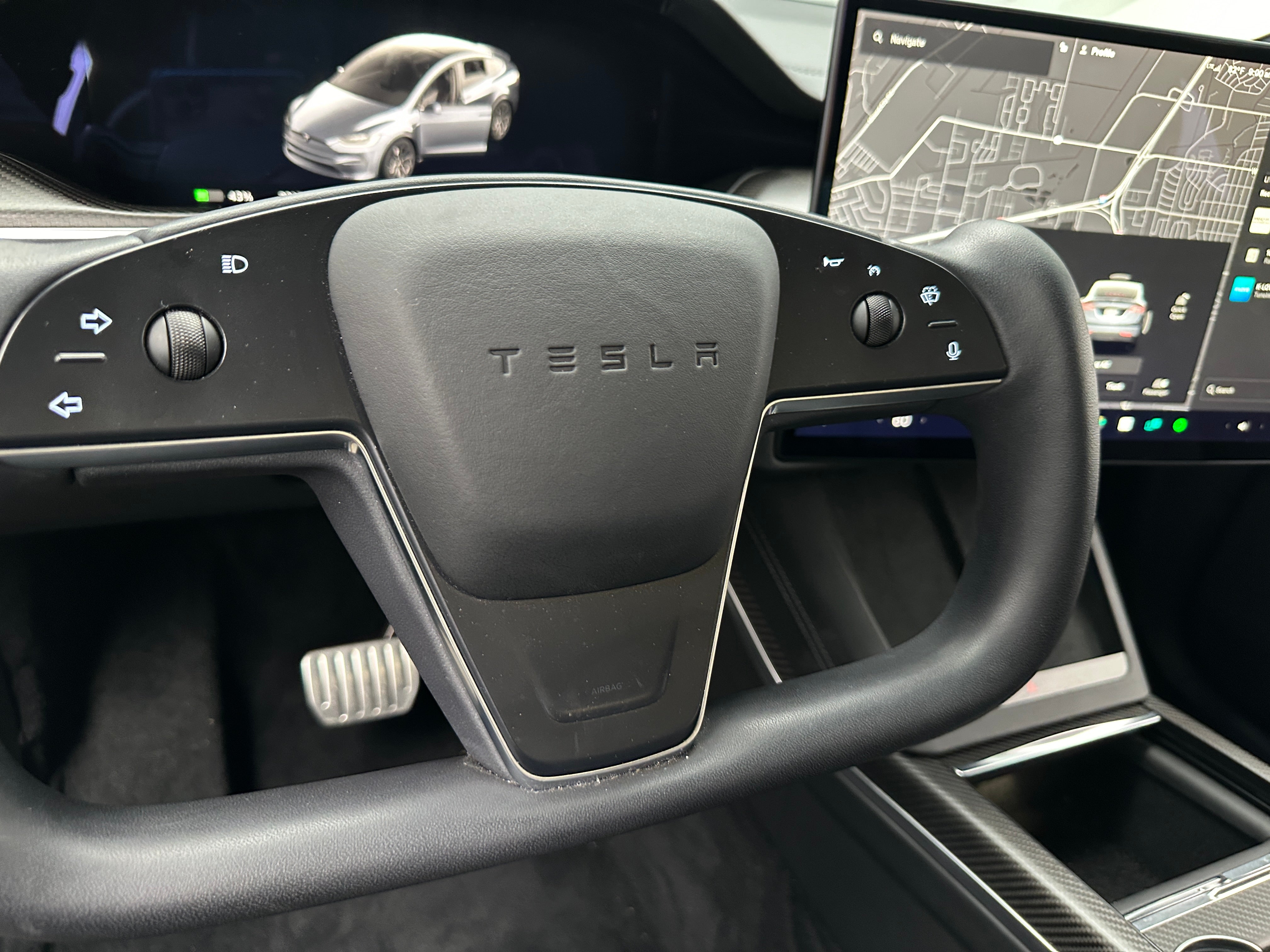 2022 Tesla Model X Plaid 5