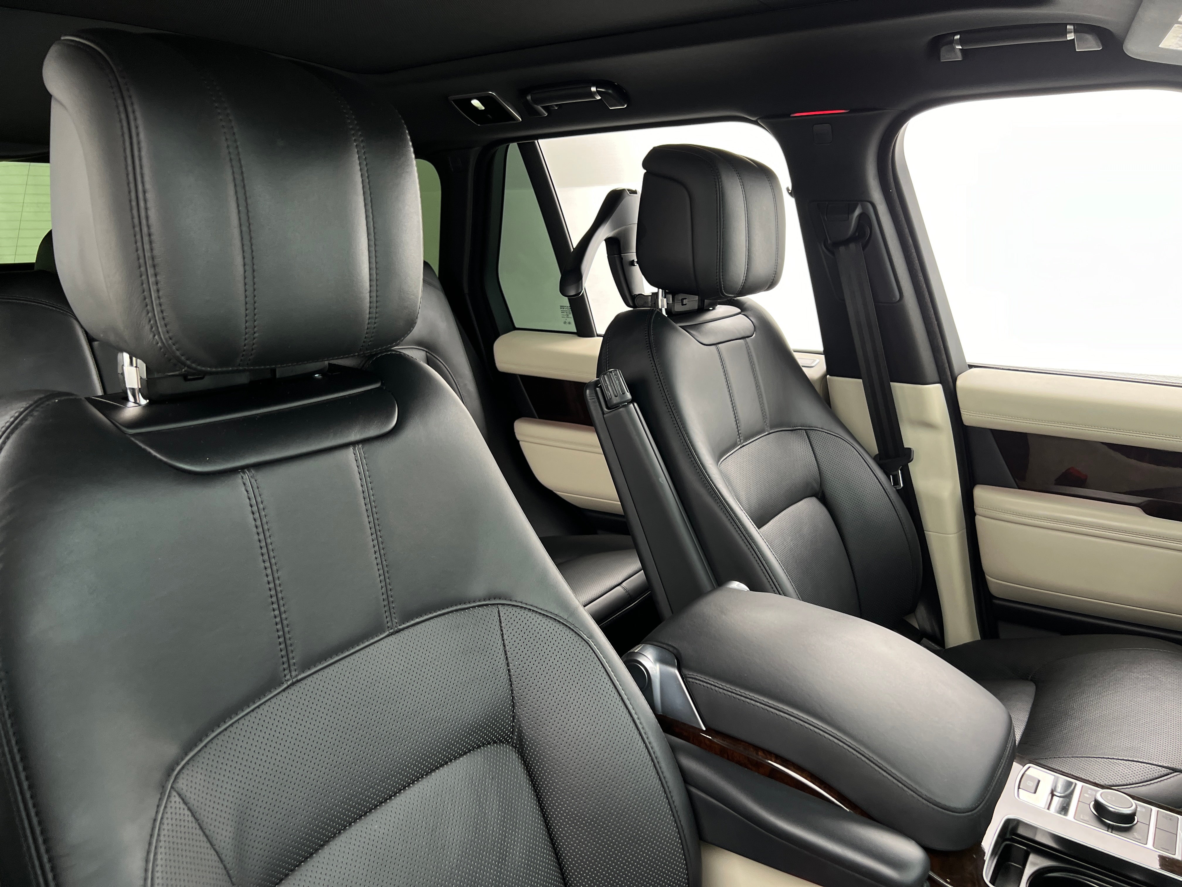 2020 Land Rover Range Rover HSE 2