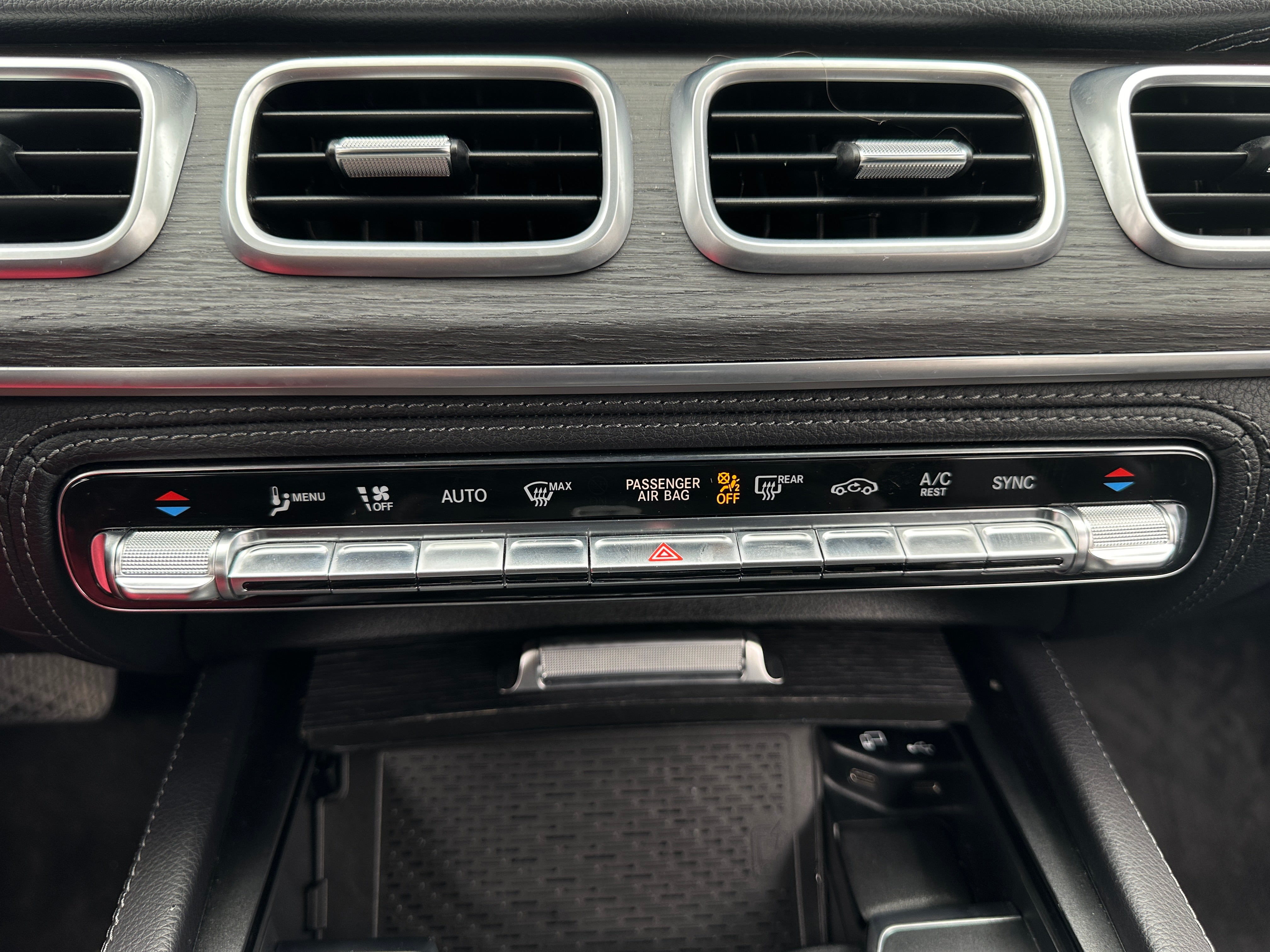 Thumbnail: 2021 Mercedes-Benz GLE - 4