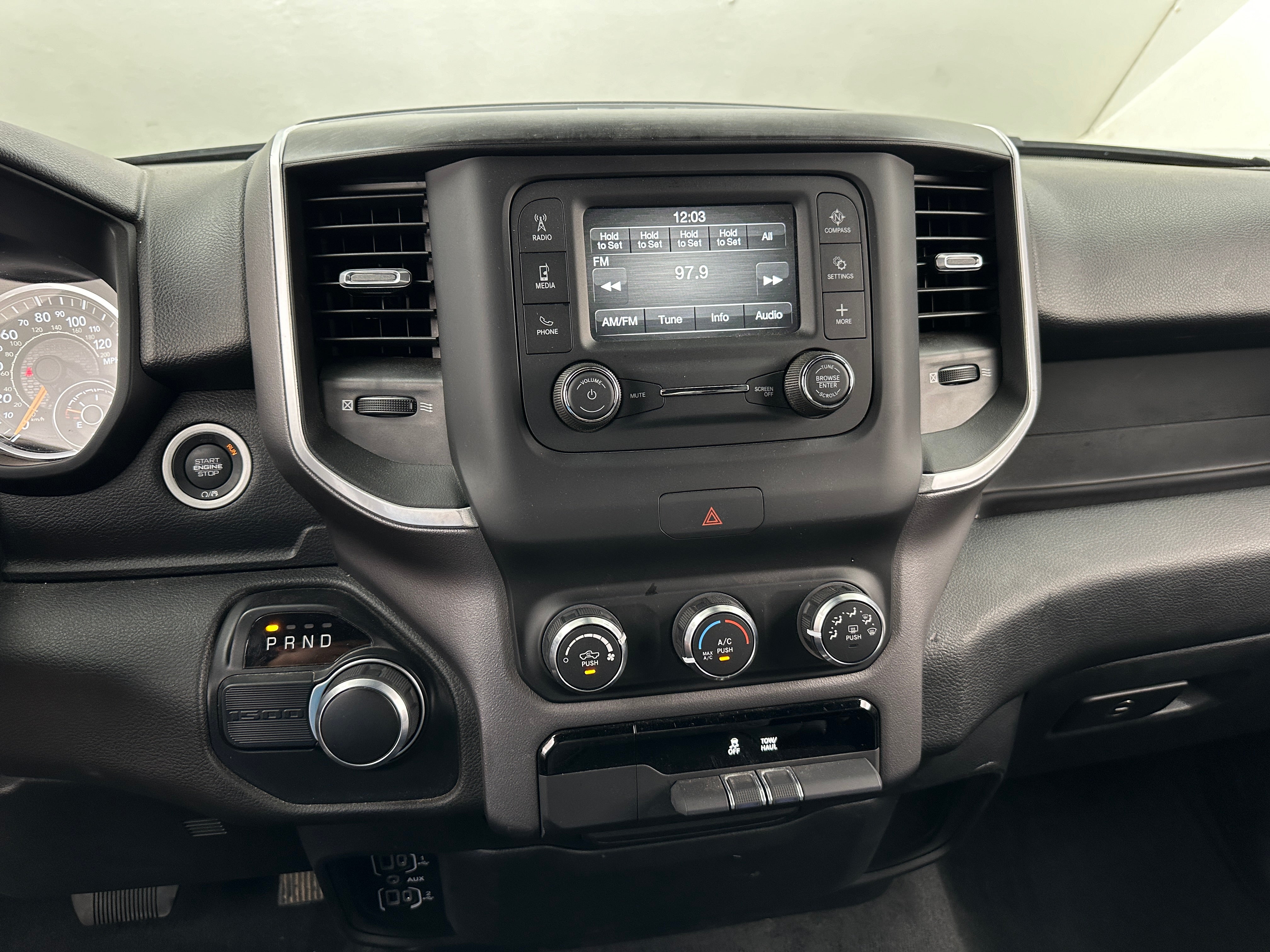 2021 RAM 1500 Big Horn 4