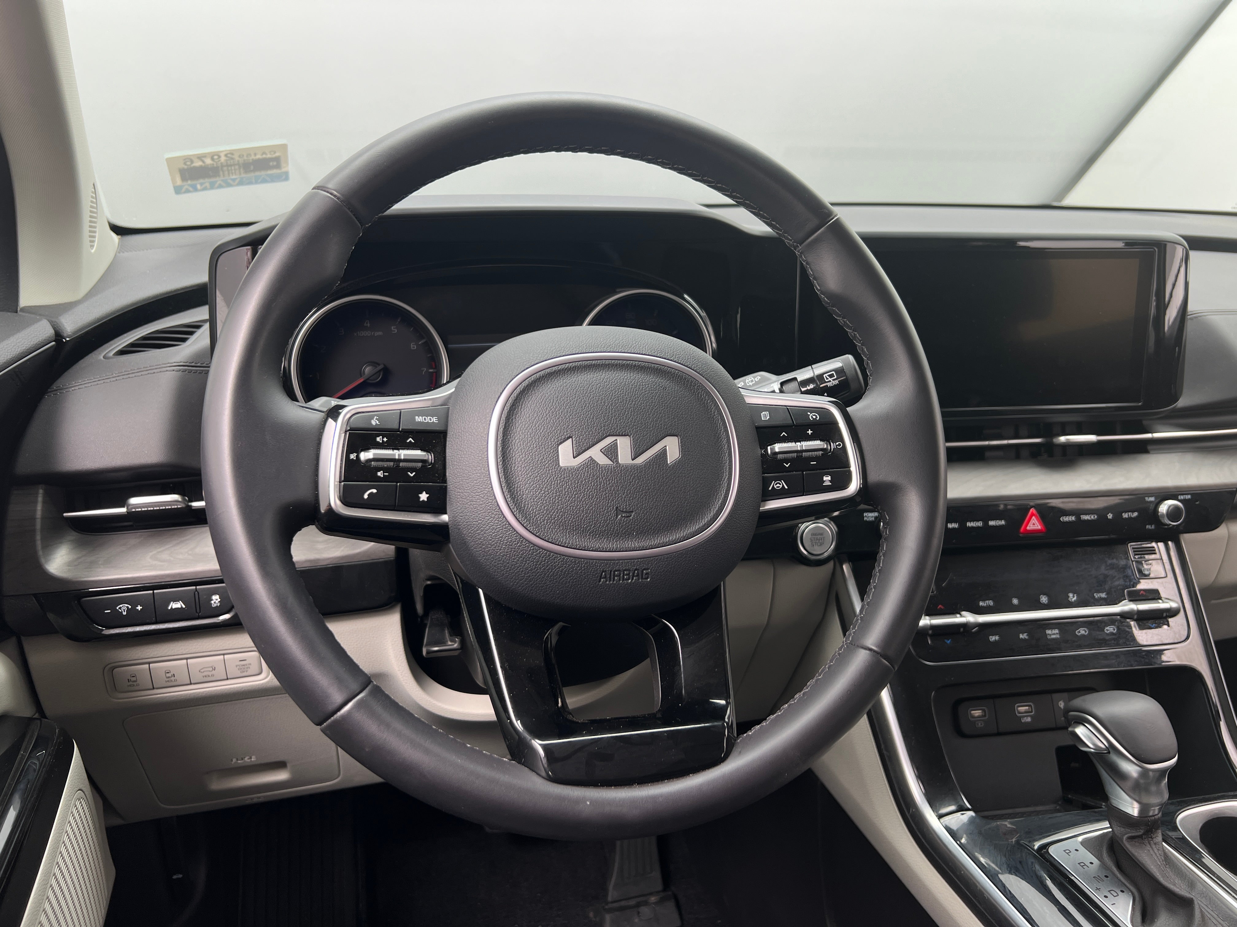 2024 Kia Carnival EX 5