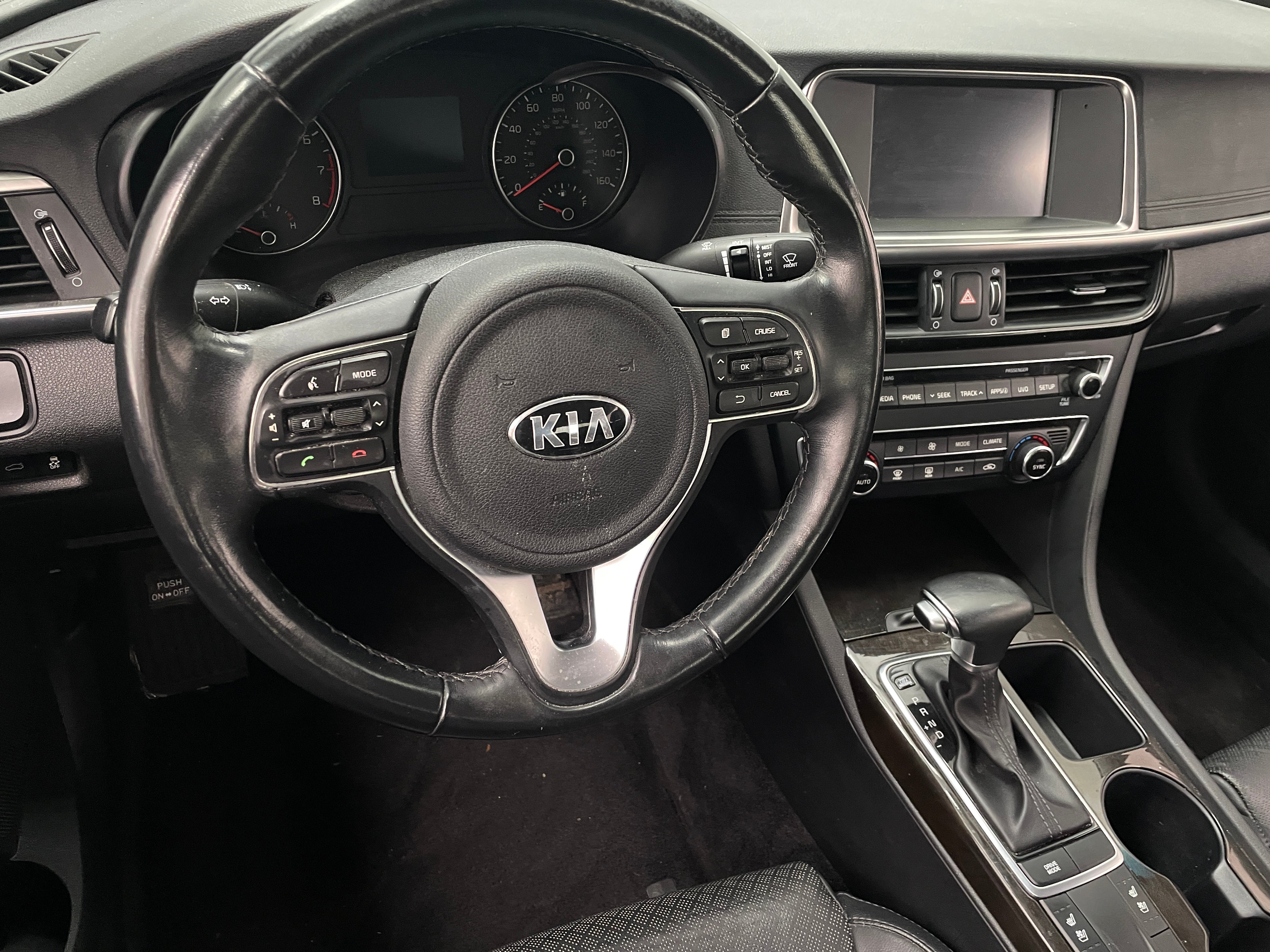 2018 Kia Optima EX 4