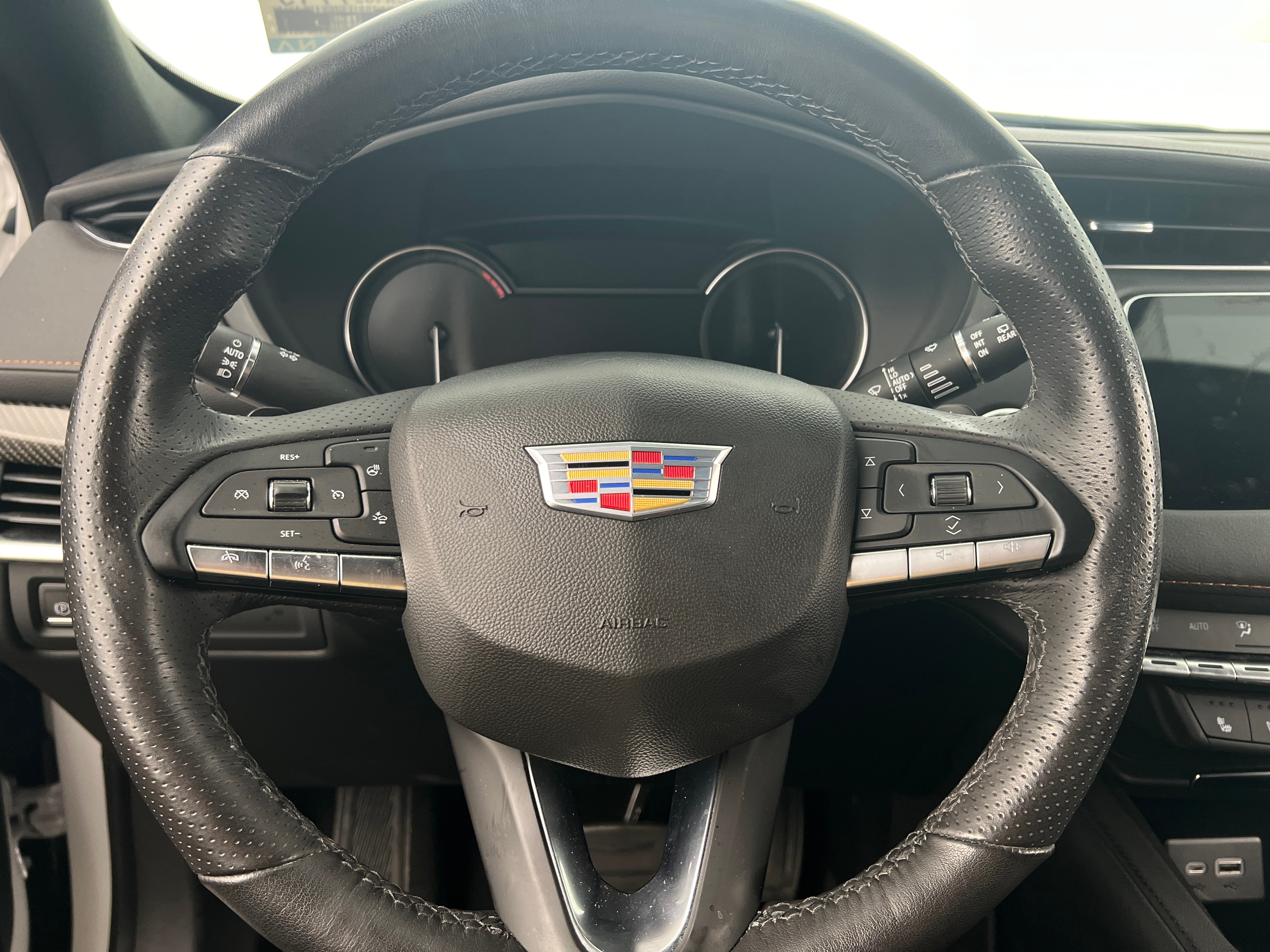 2021 Cadillac XT4 Sport 5