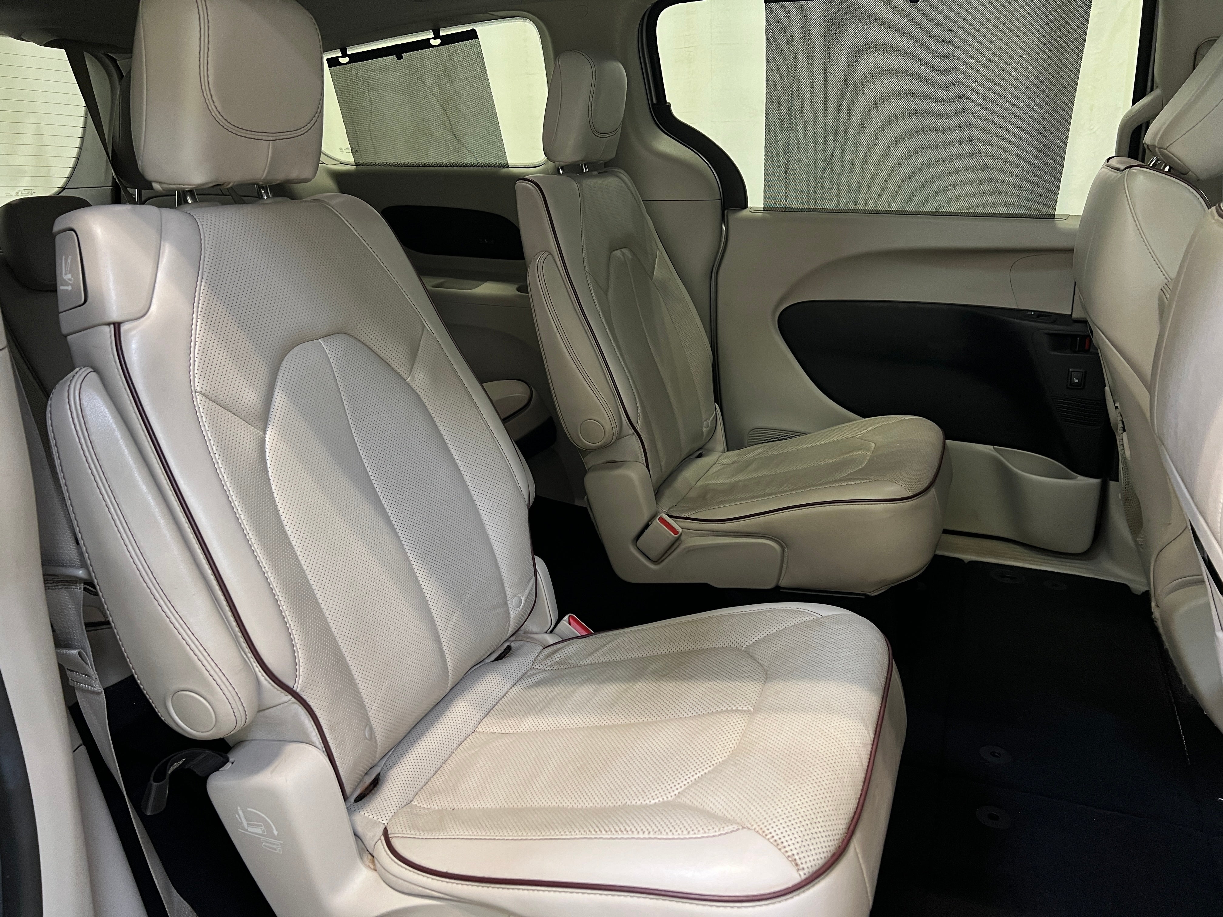 2020 Chrysler Pacifica Limited 6