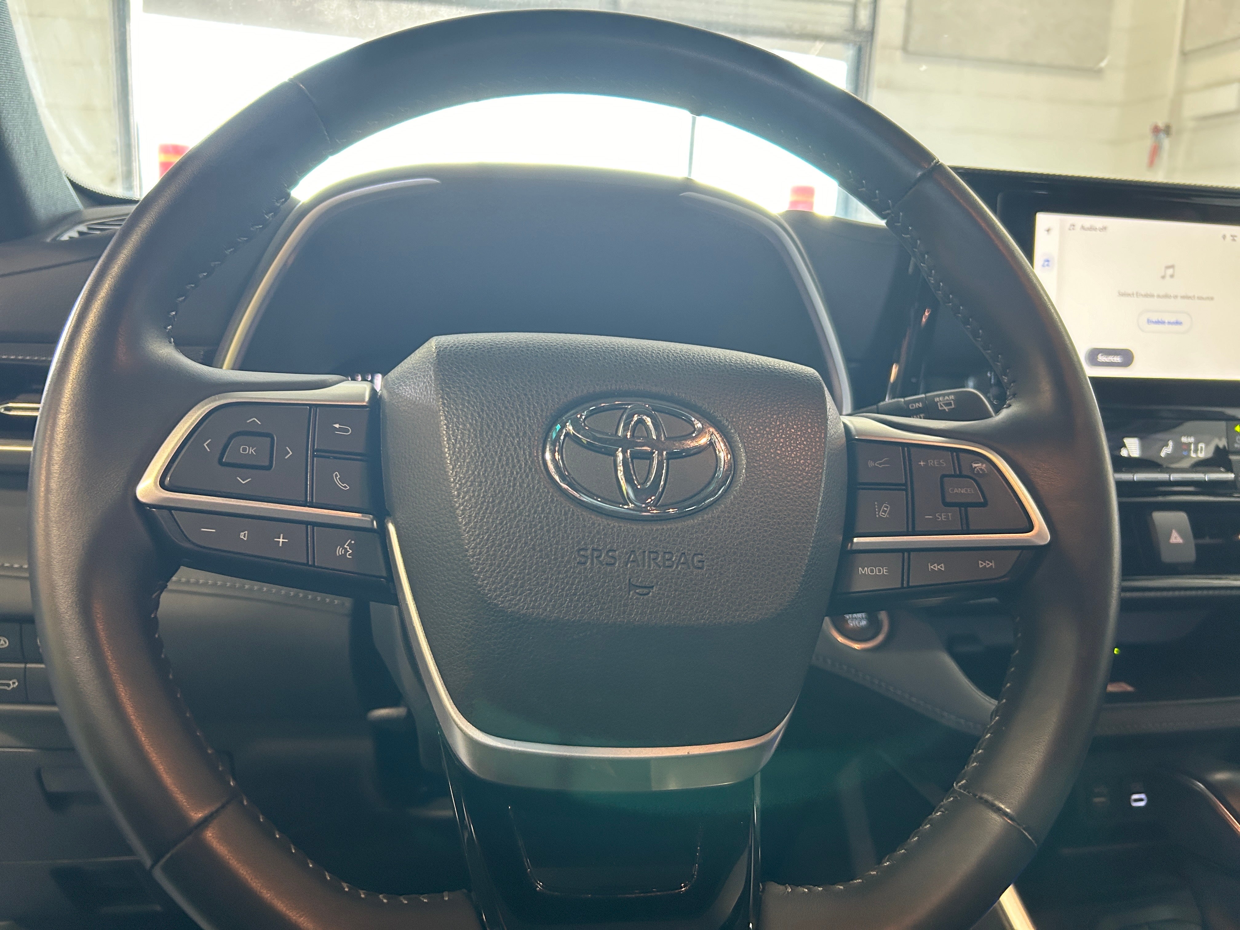 2024 Toyota Highlander XSE 5