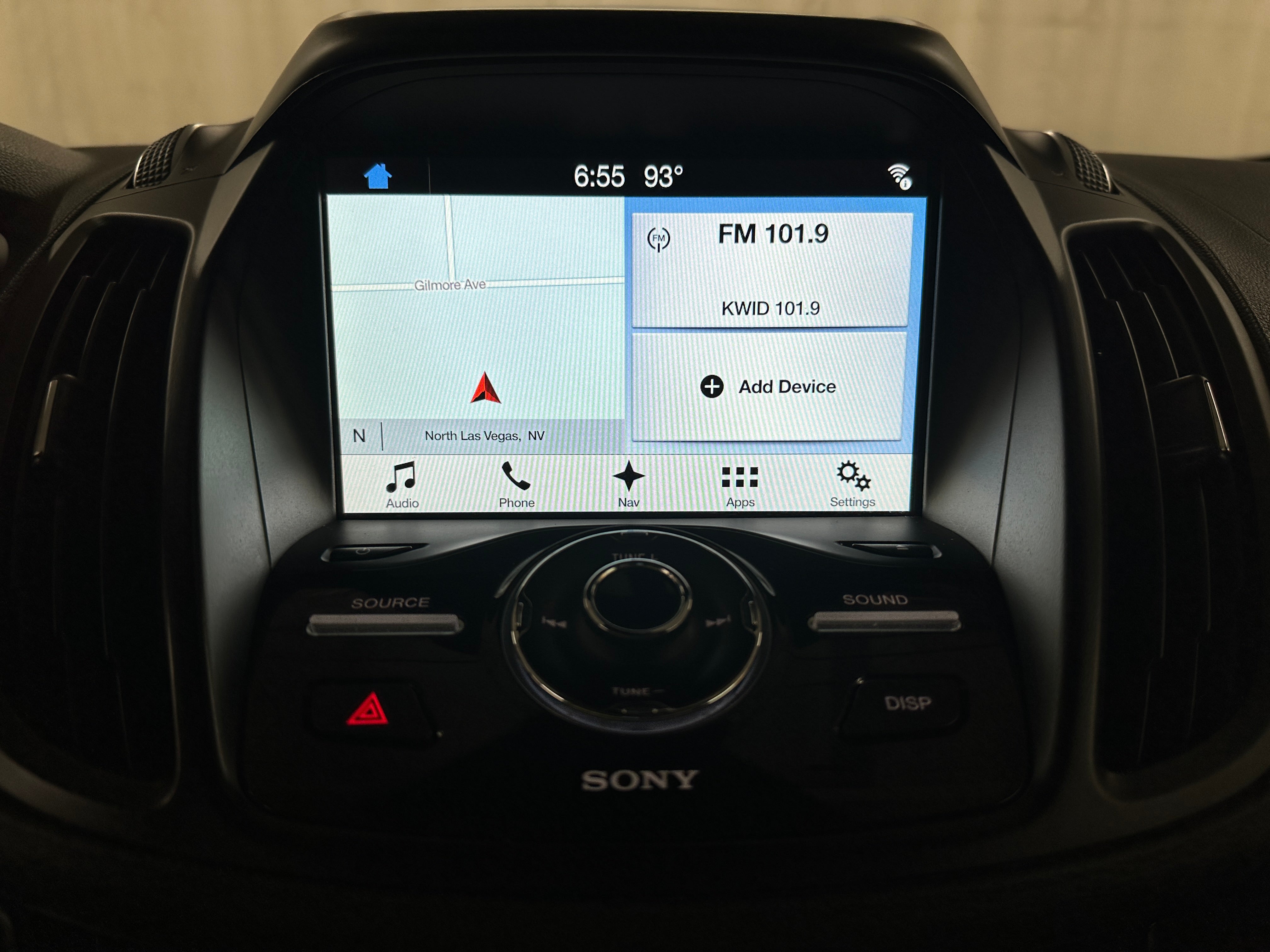 Thumbnail: 2017 Ford Escape - 3