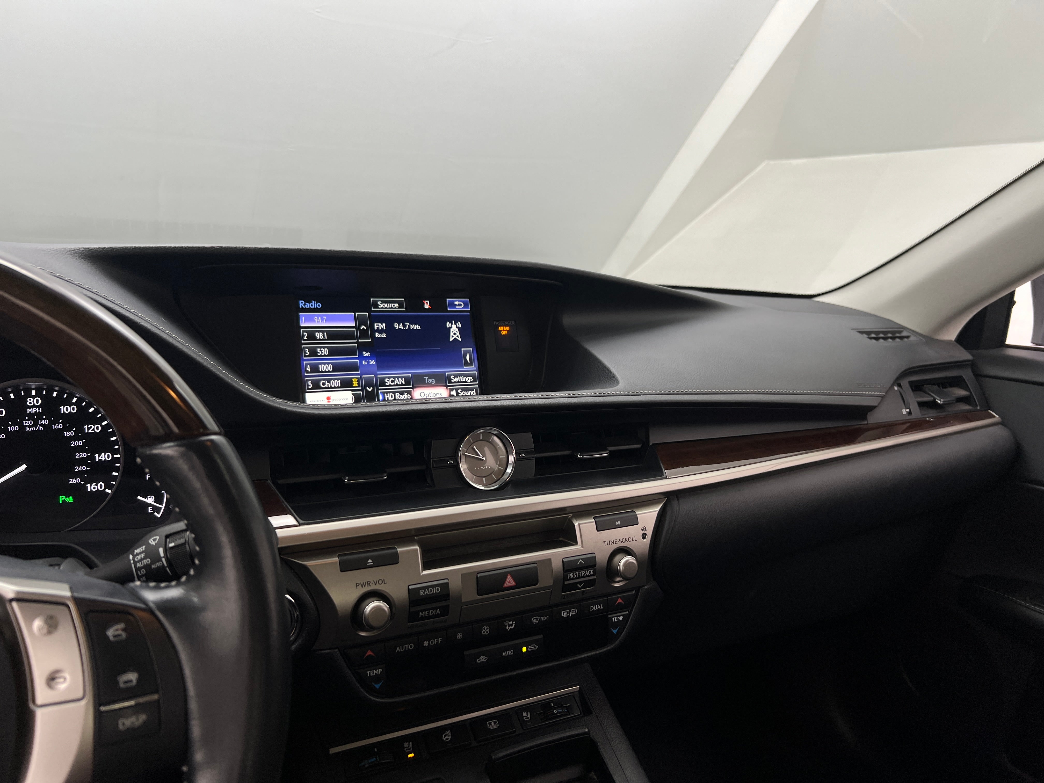 2015 Lexus ES 350 3