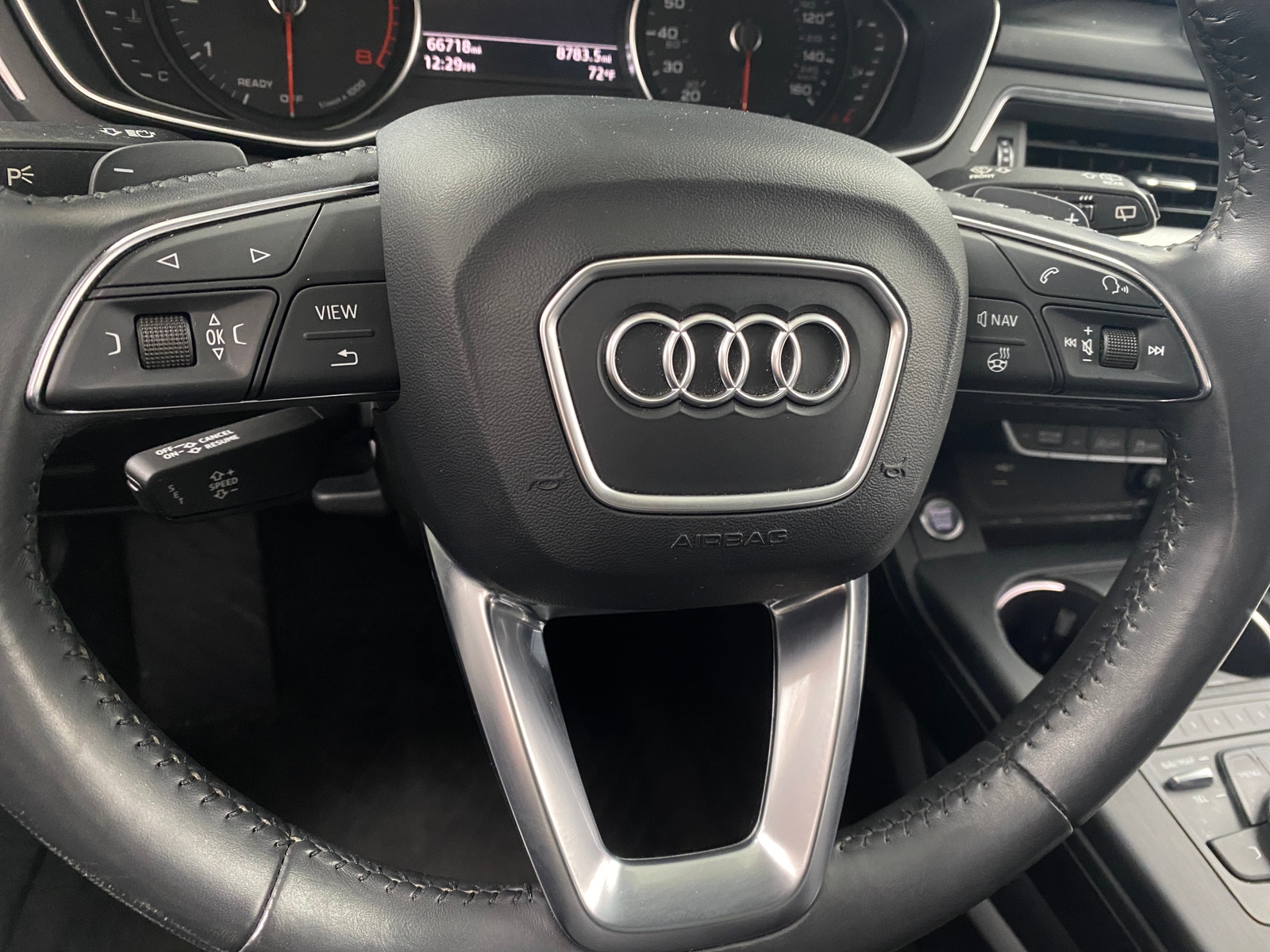 Thumbnail: 2018 Audi A4 - 4
