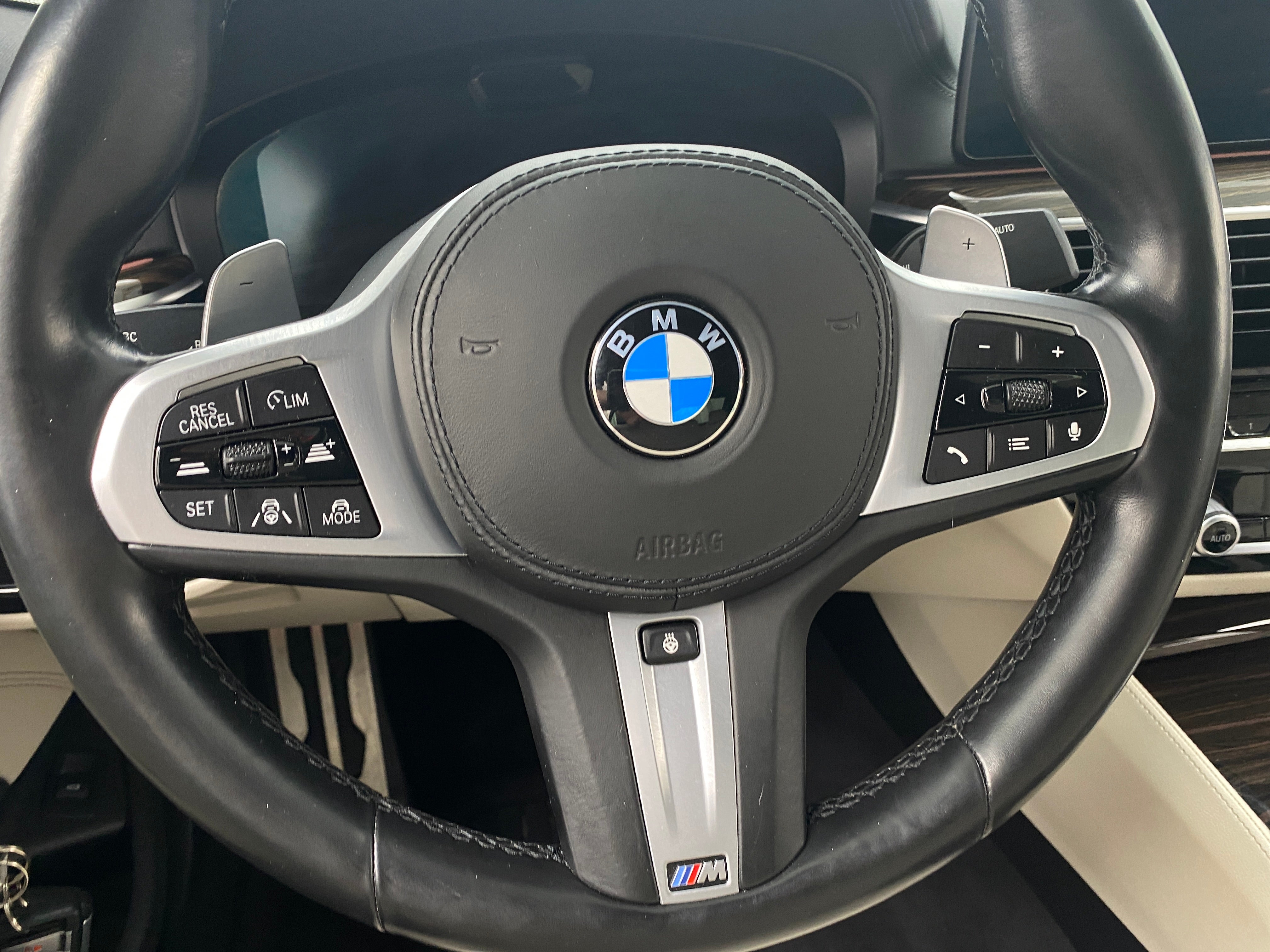 2021 BMW 5 Series M550i xDrive 5