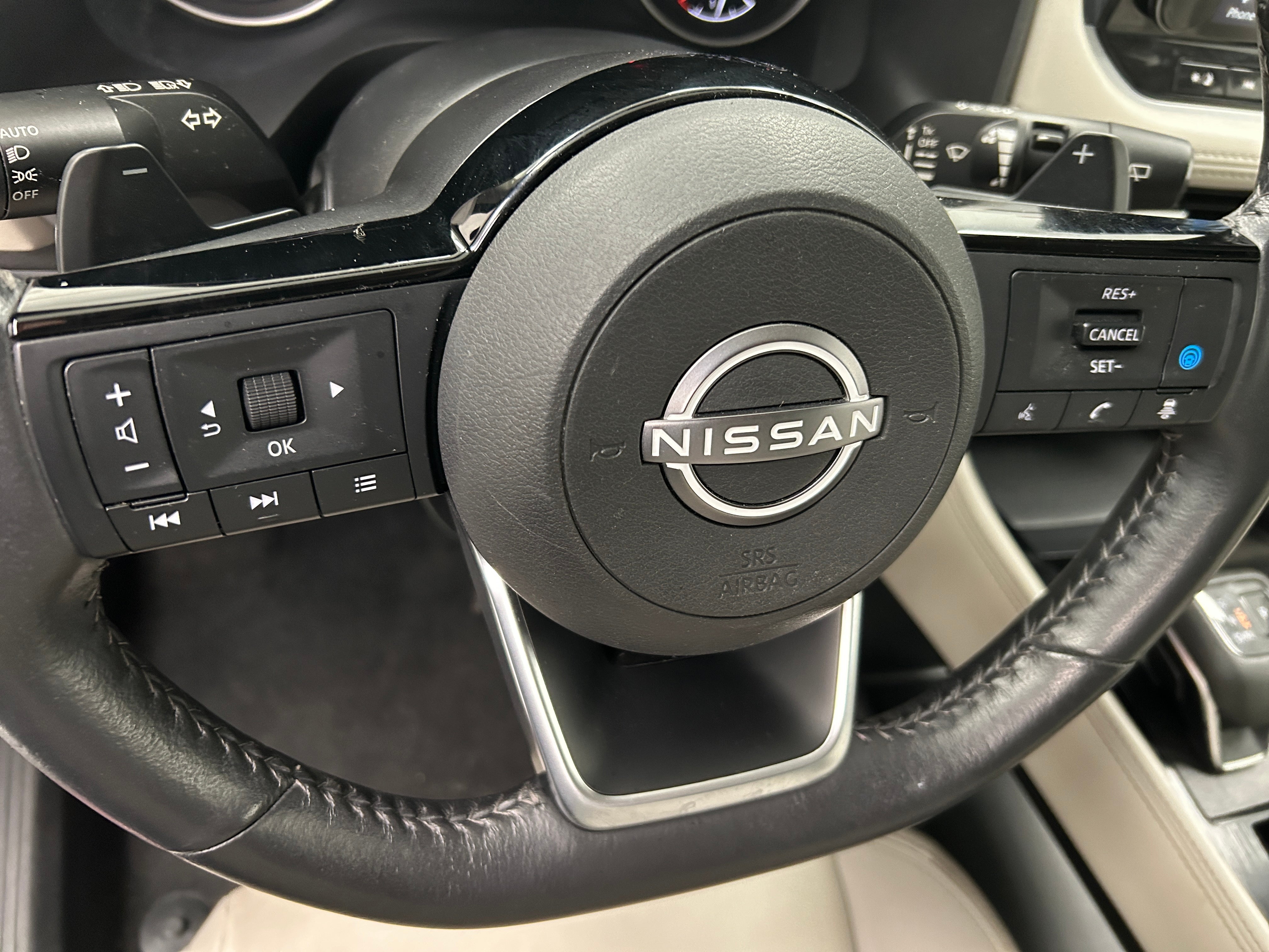 2023 Nissan Rogue SL 5