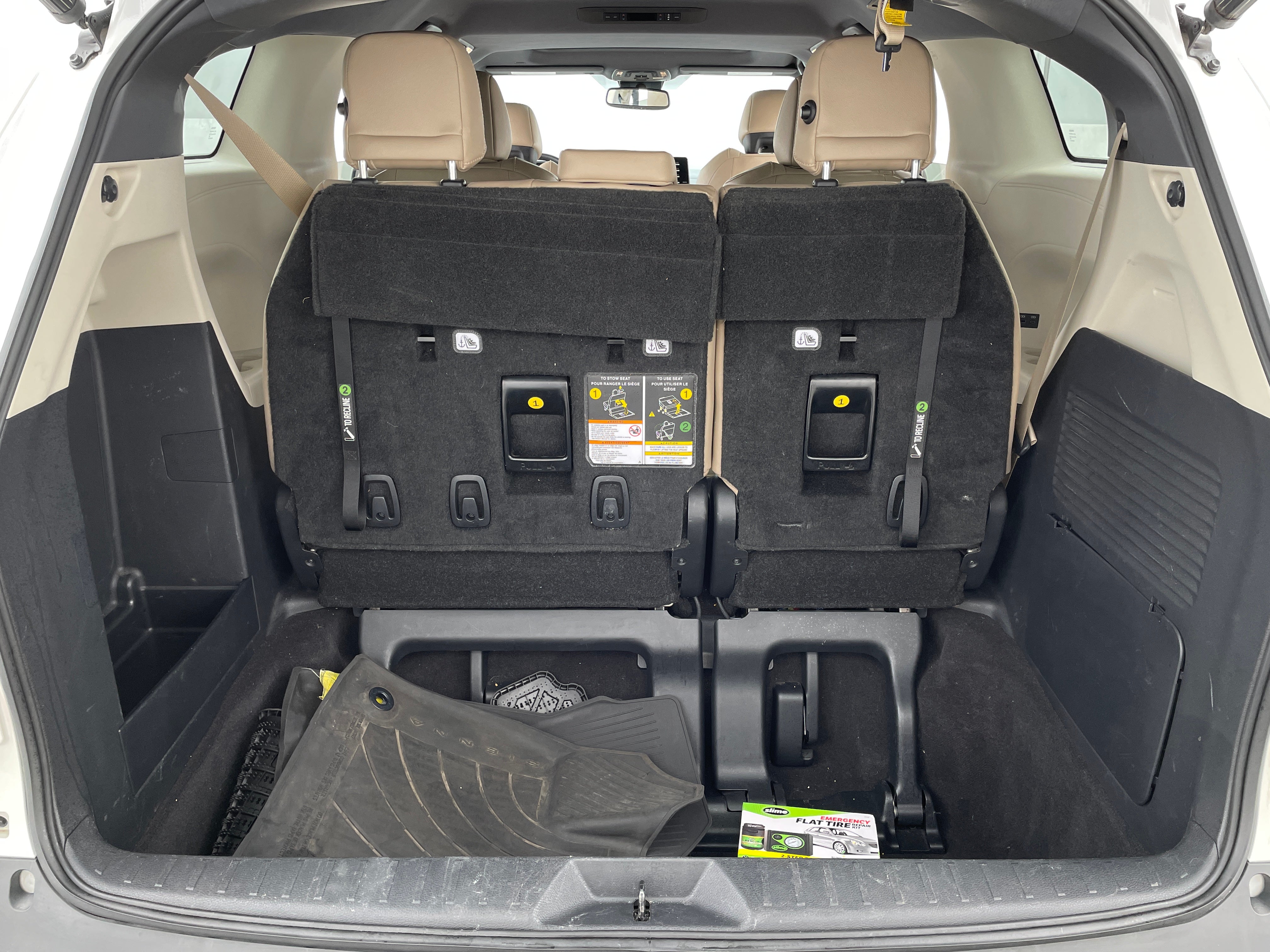 2021 Toyota Sienna XLE 7