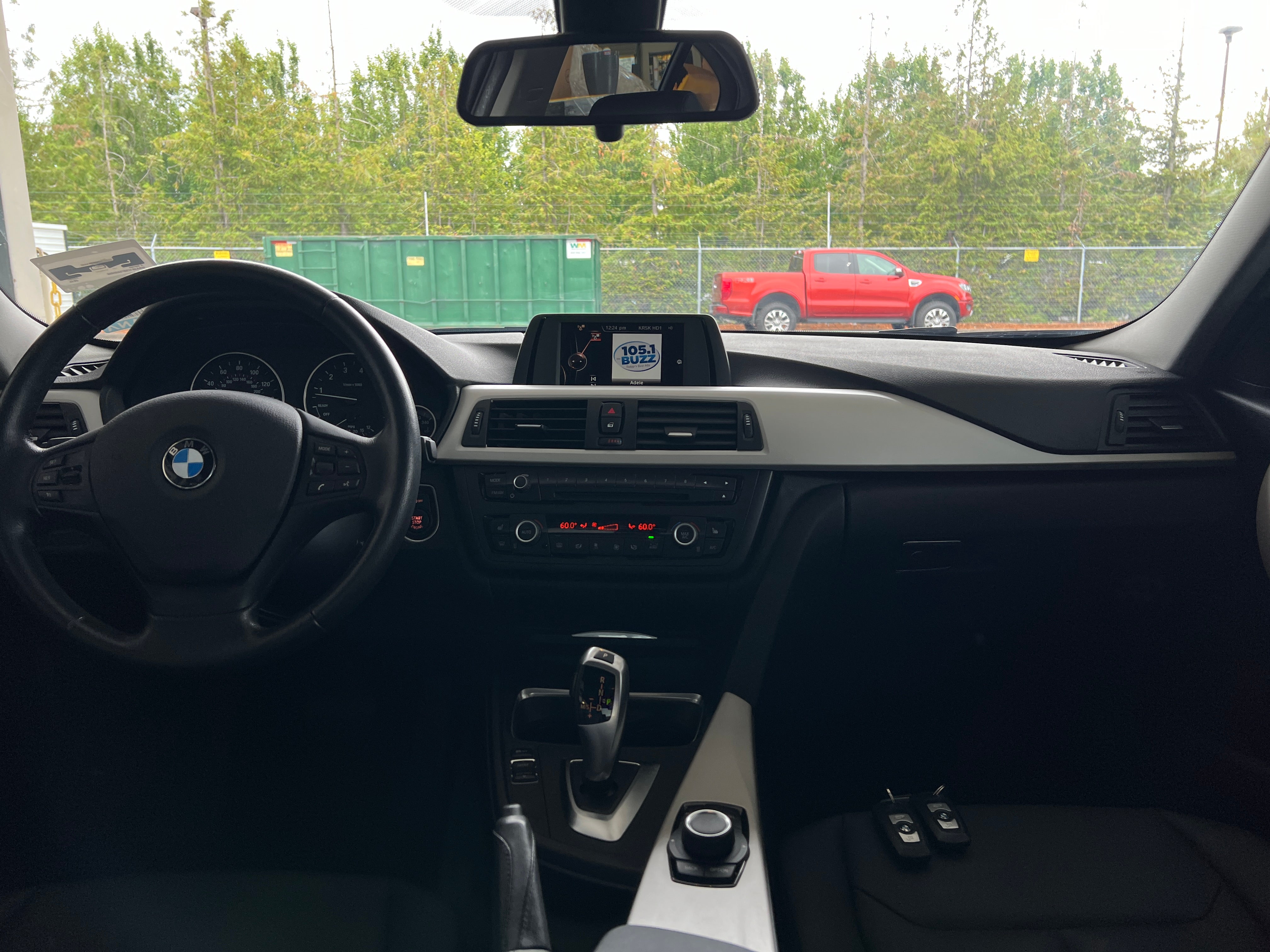 2015 BMW 3 Series 320i 3