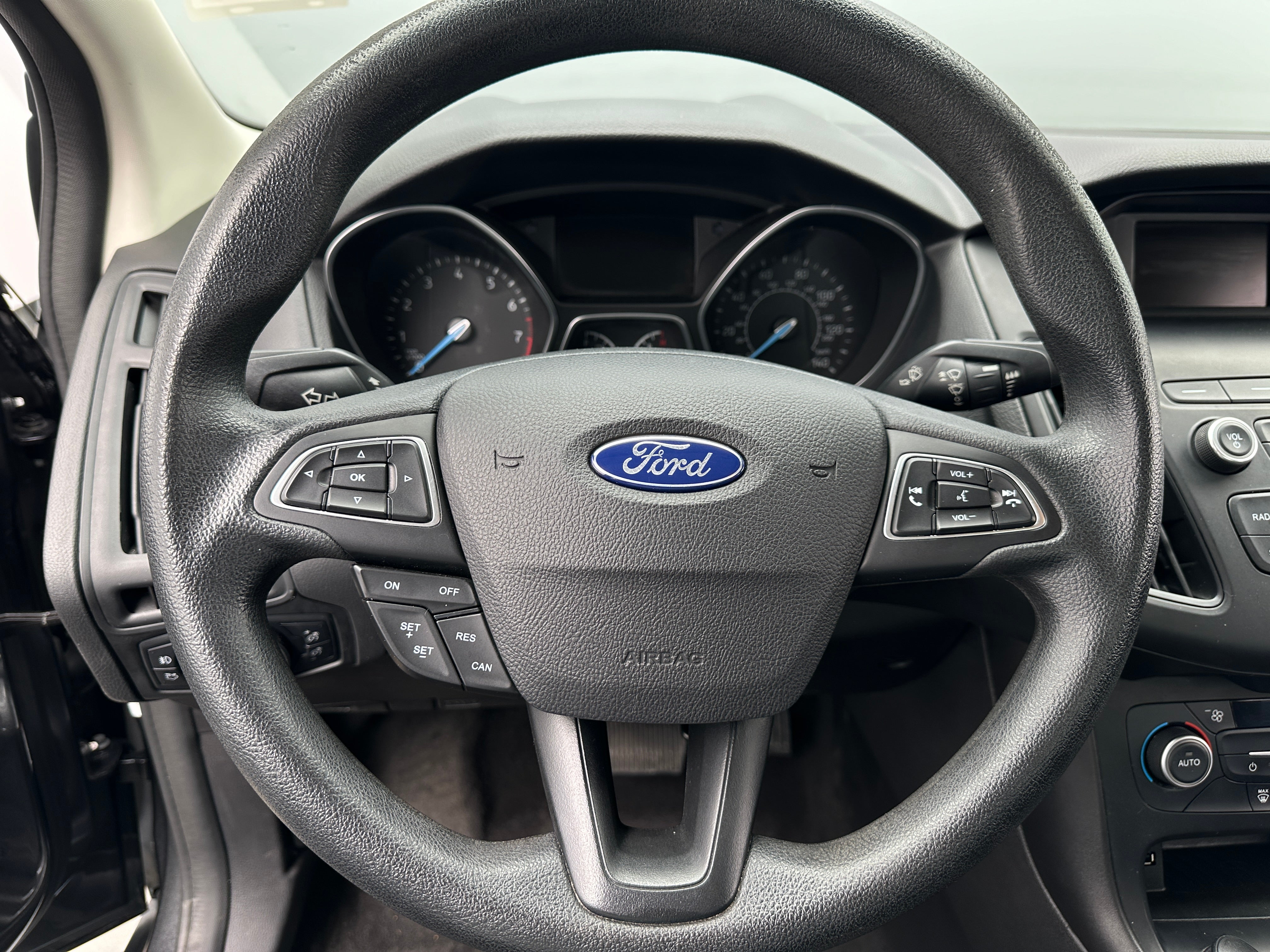 2018 Ford Focus SE 5