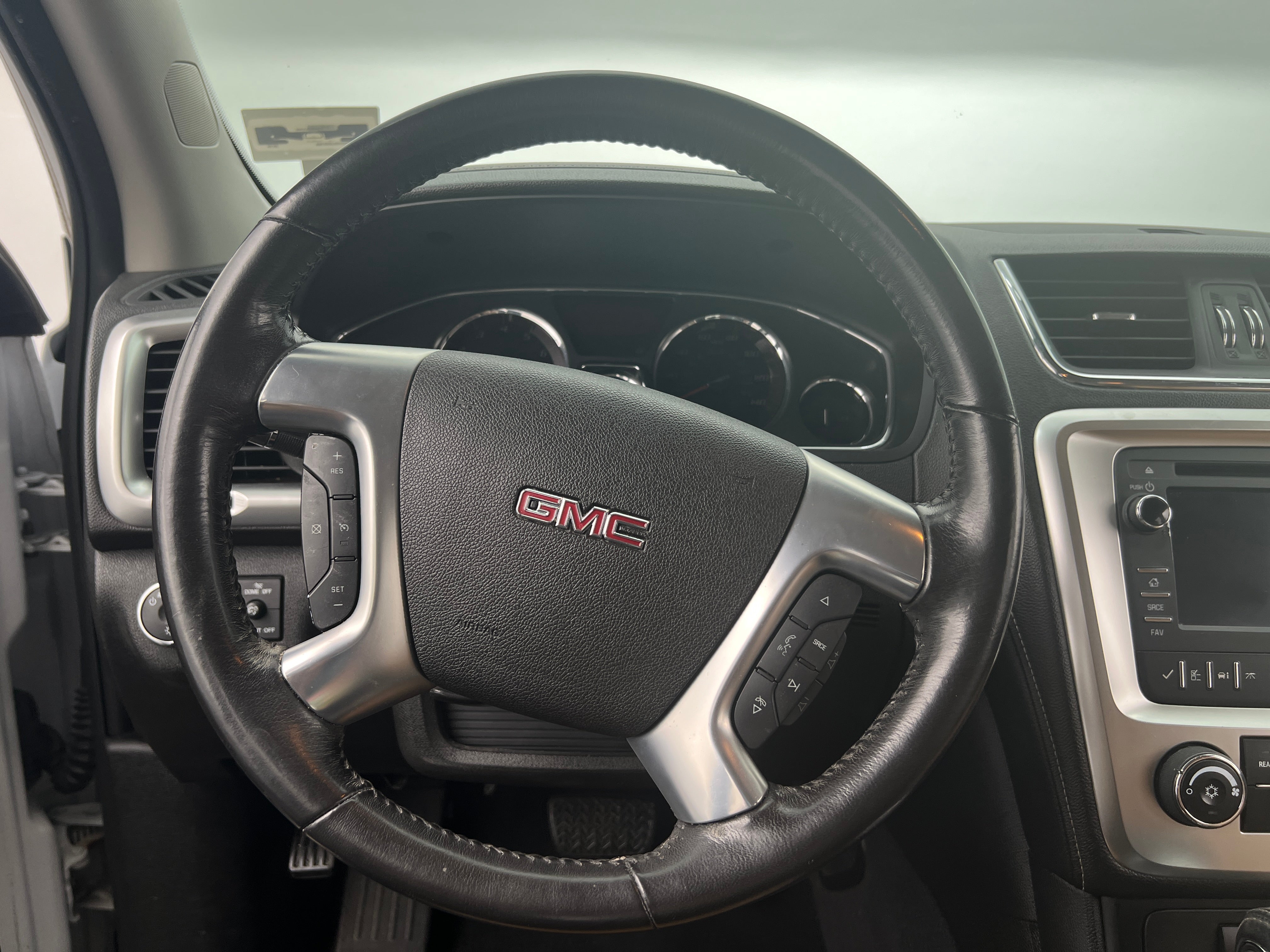 2016 GMC Acadia SLE 5