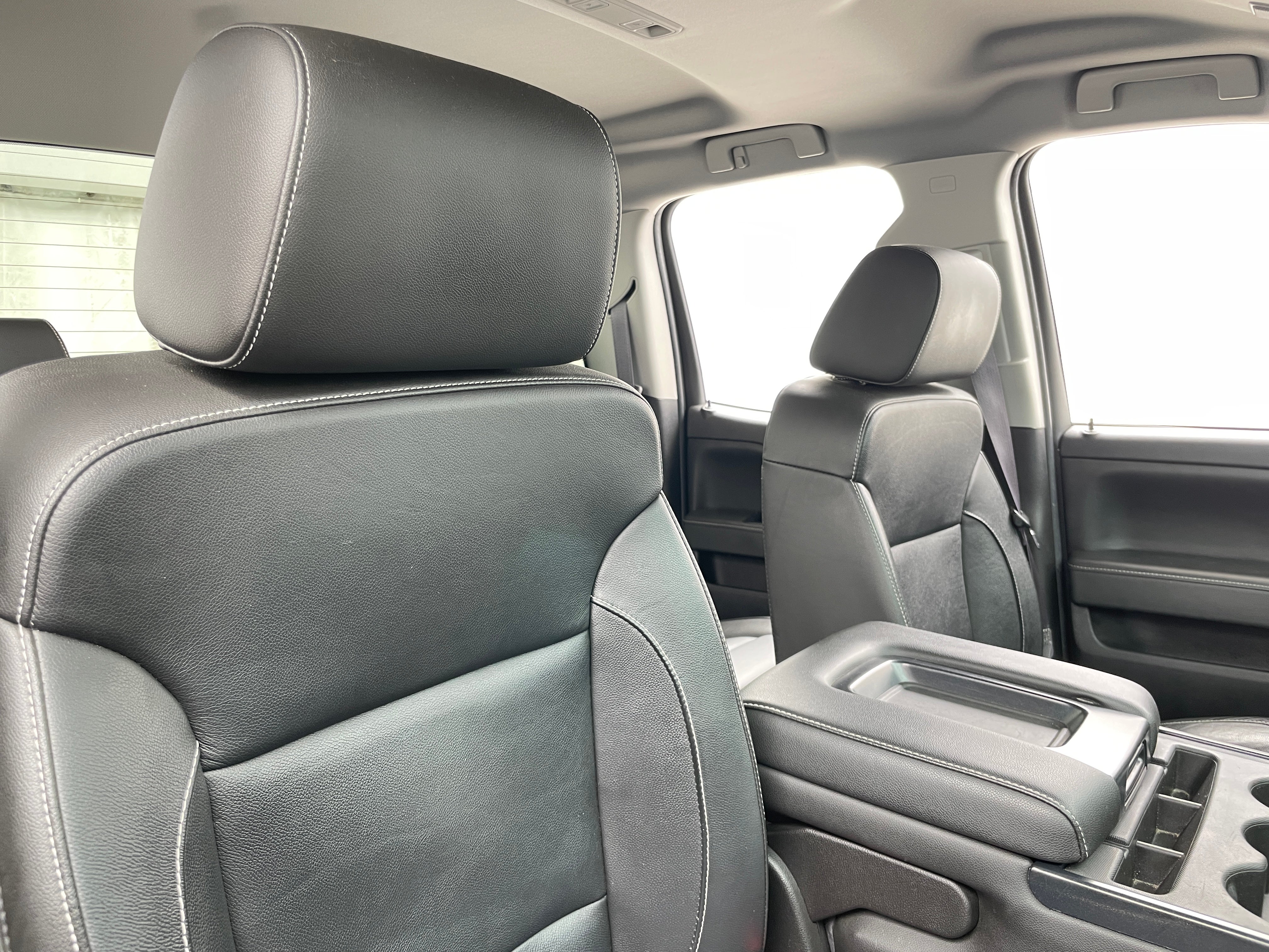 2016 Chevrolet Silverado 1500 LT 2