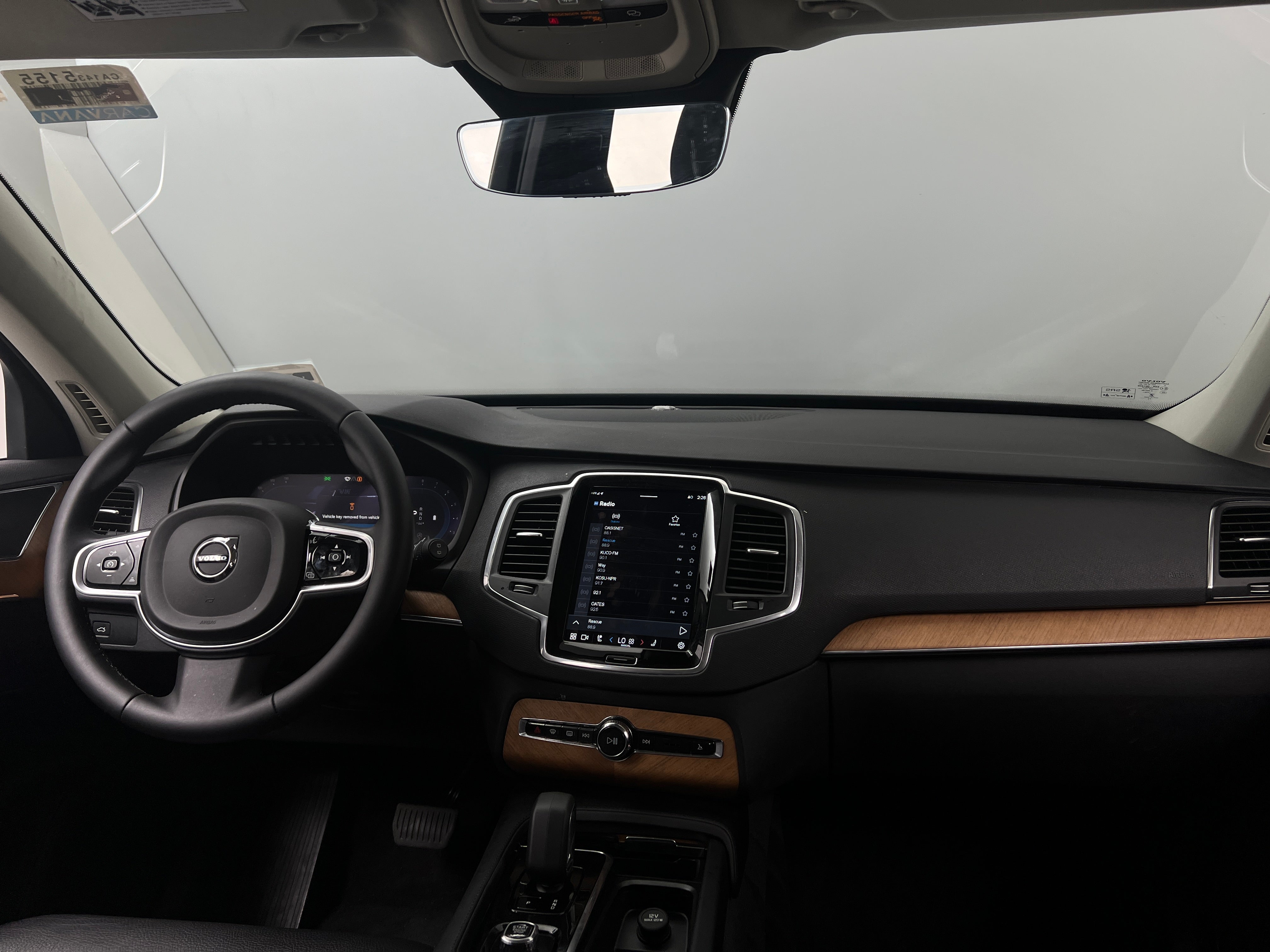 2023 Volvo XC90 B6 Core 3