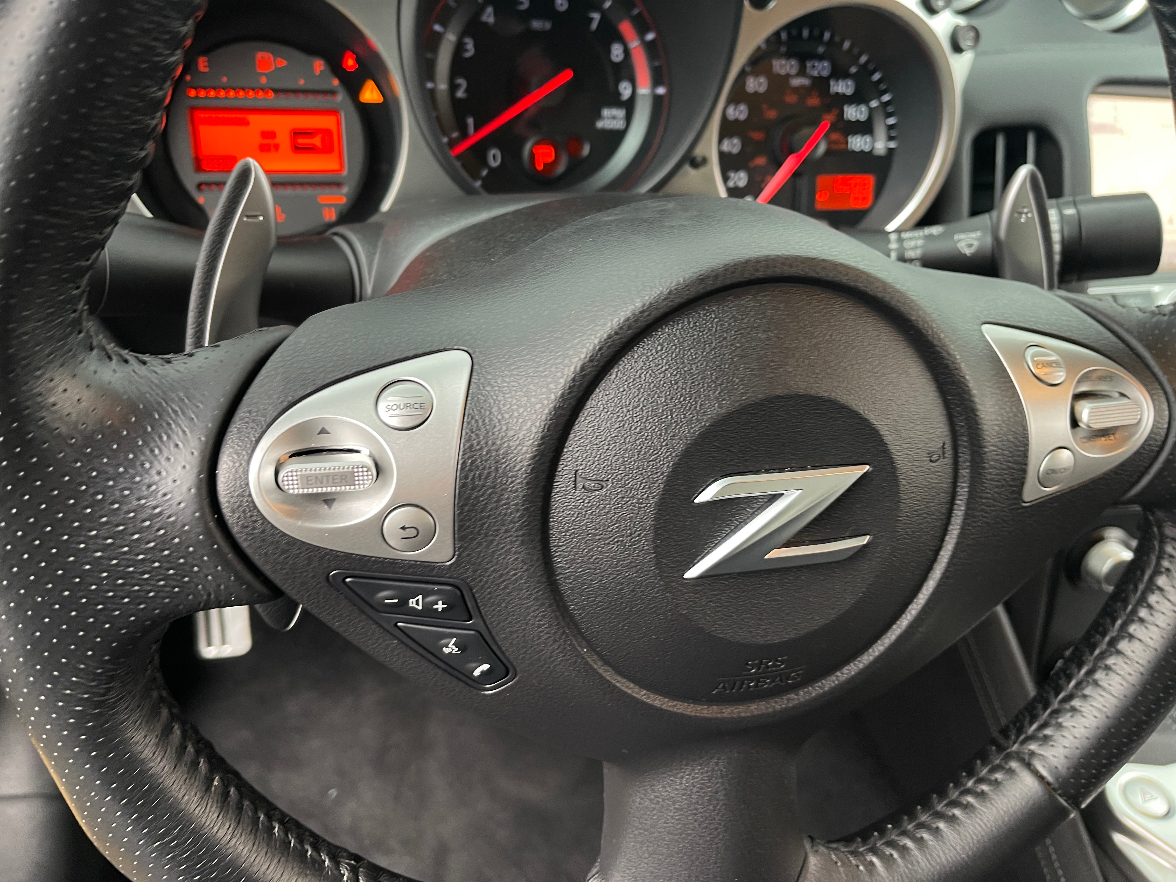 2015 Nissan Z Sport 4