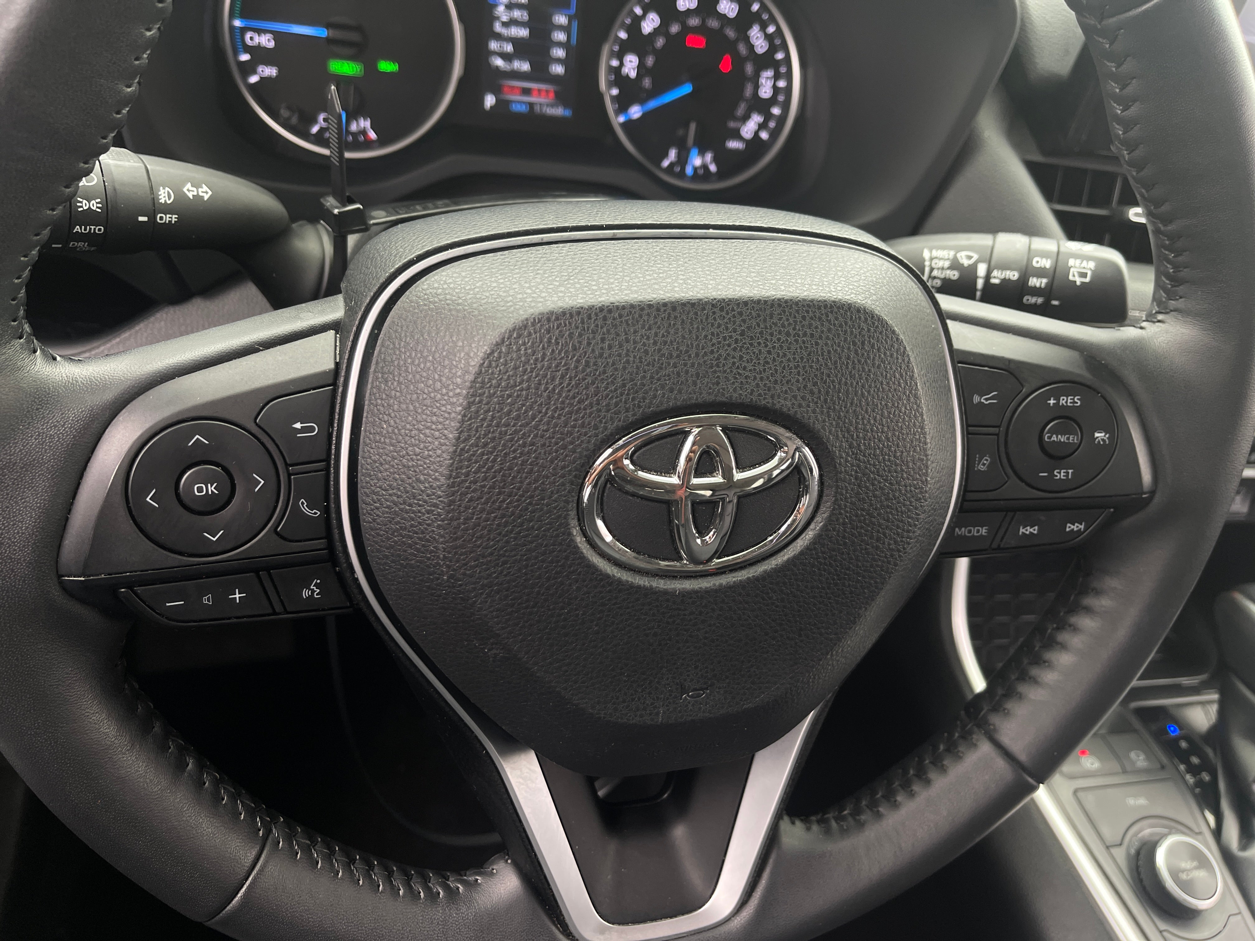 2021 Toyota RAV4 XLE Premium 5