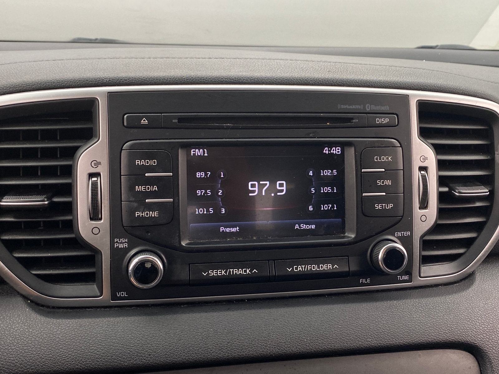 Thumbnail: 2018 Kia Sportage - 4