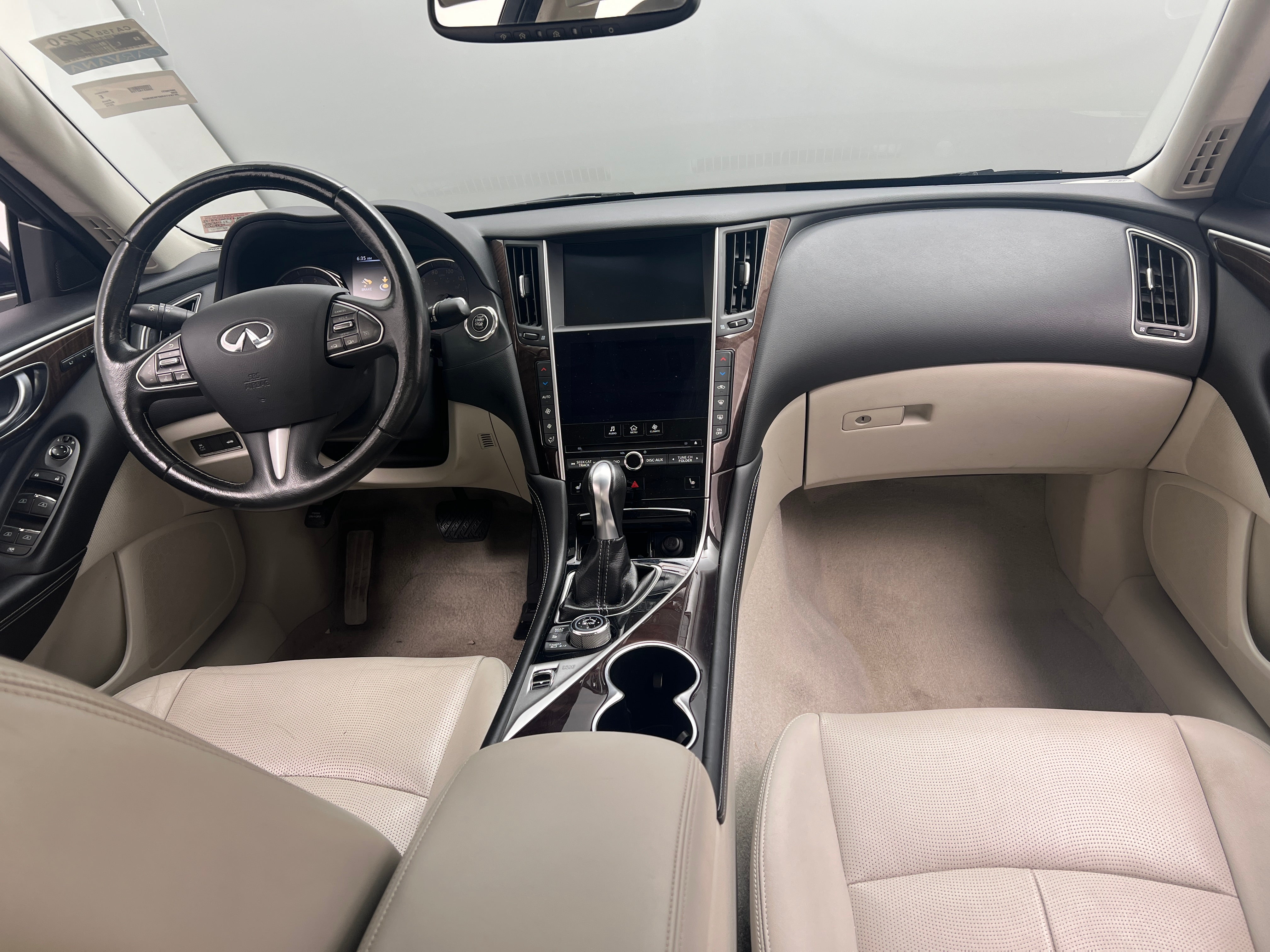 2015 INFINITI Q50 Premium 3