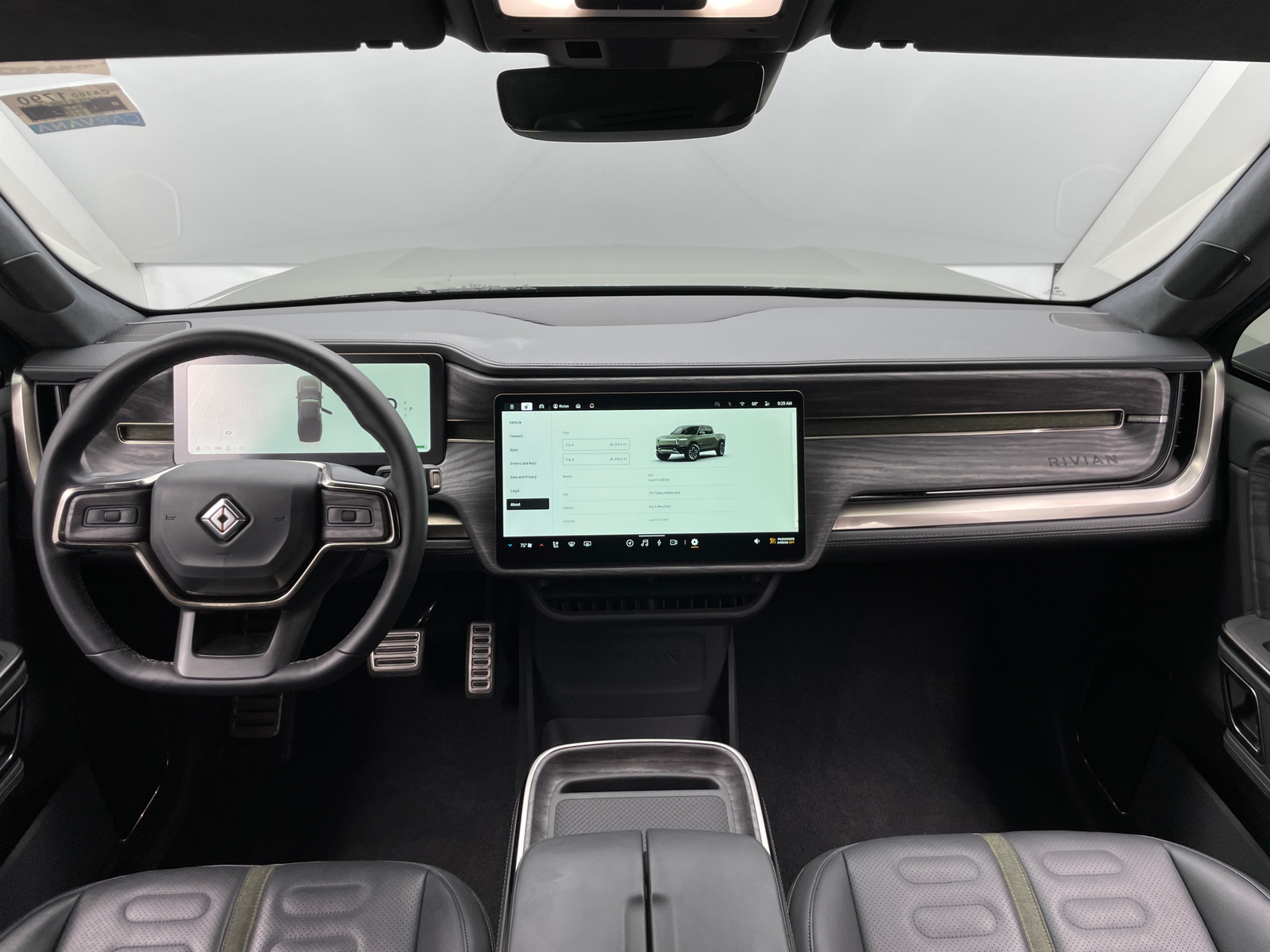 Thumbnail: 2022 Rivian R1T - 2
