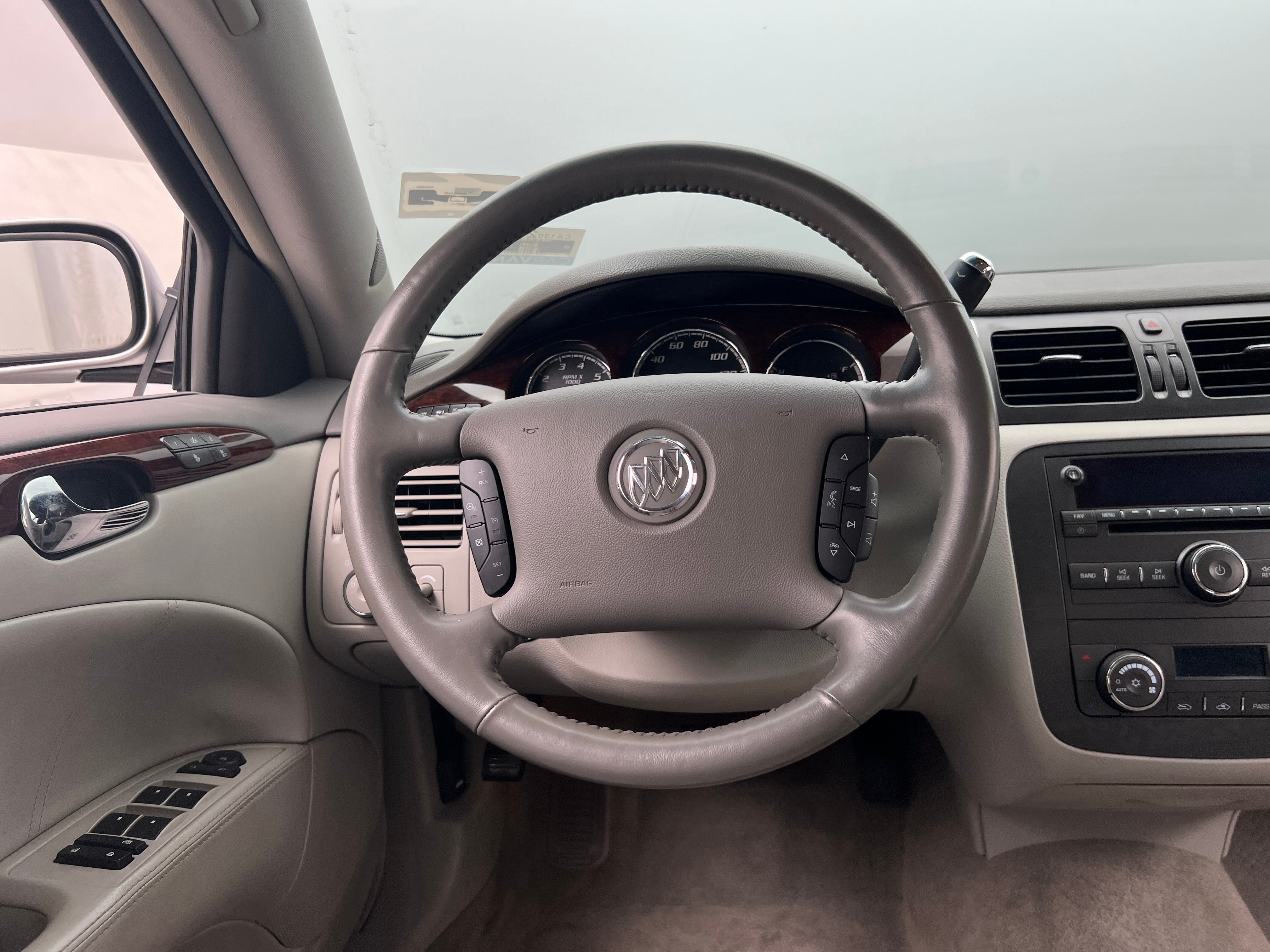 2011 Buick Lucerne CXL 4