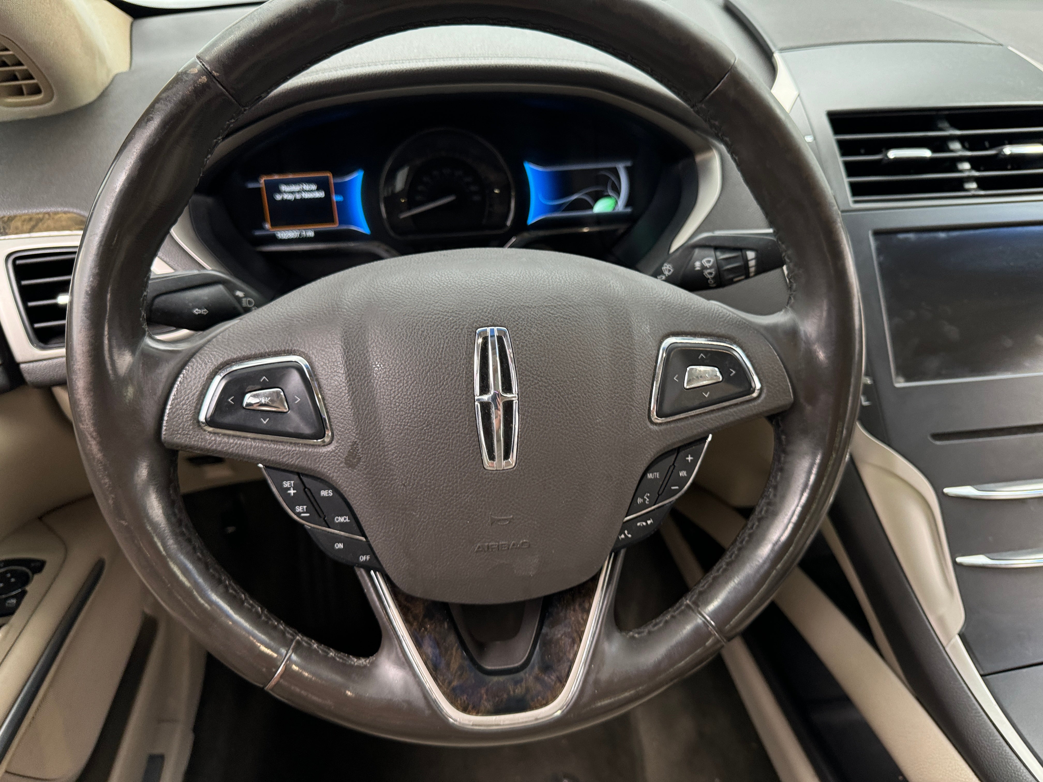 2016 Lincoln MKZ  4