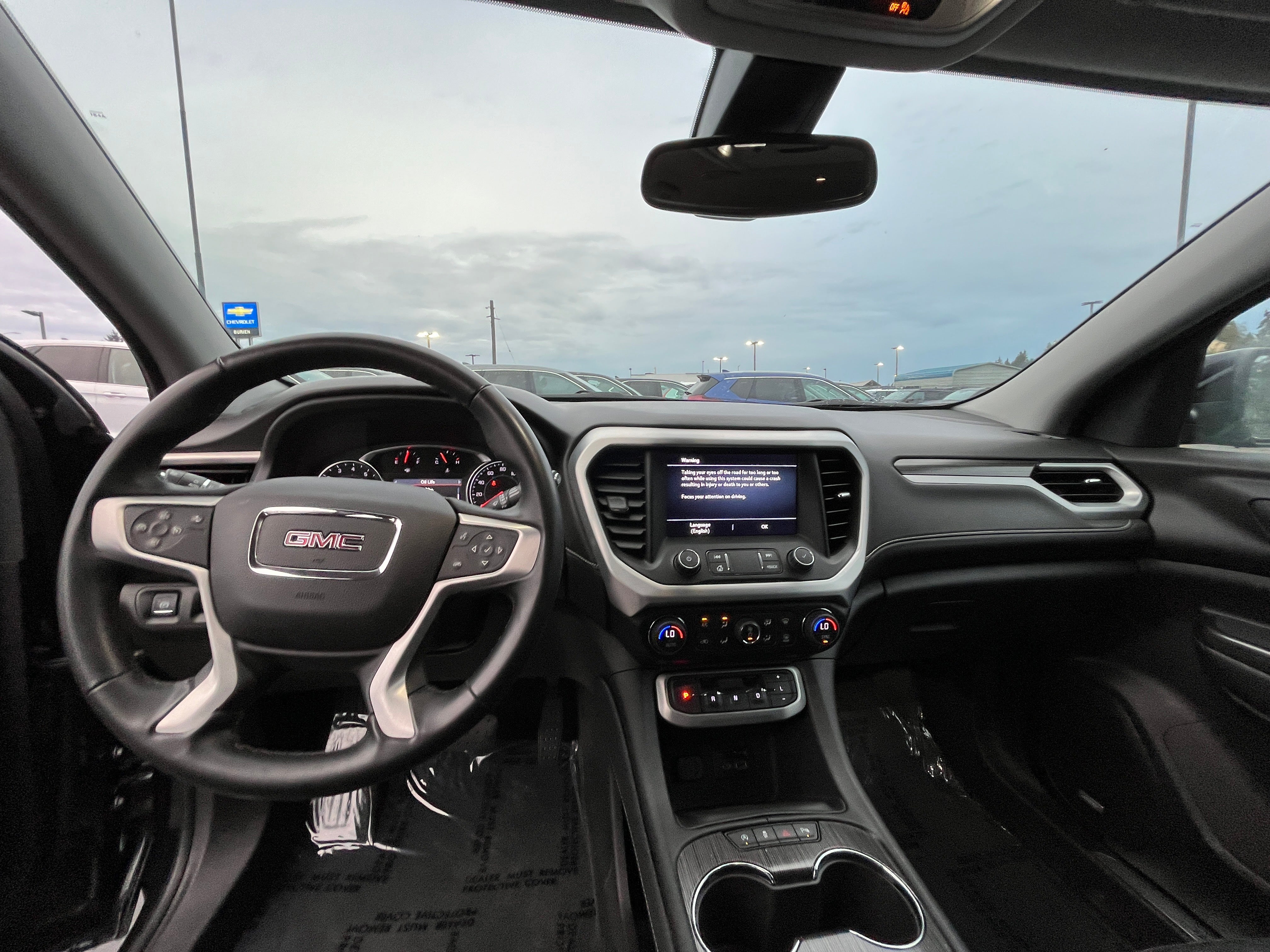 2023 GMC Acadia SLT 3