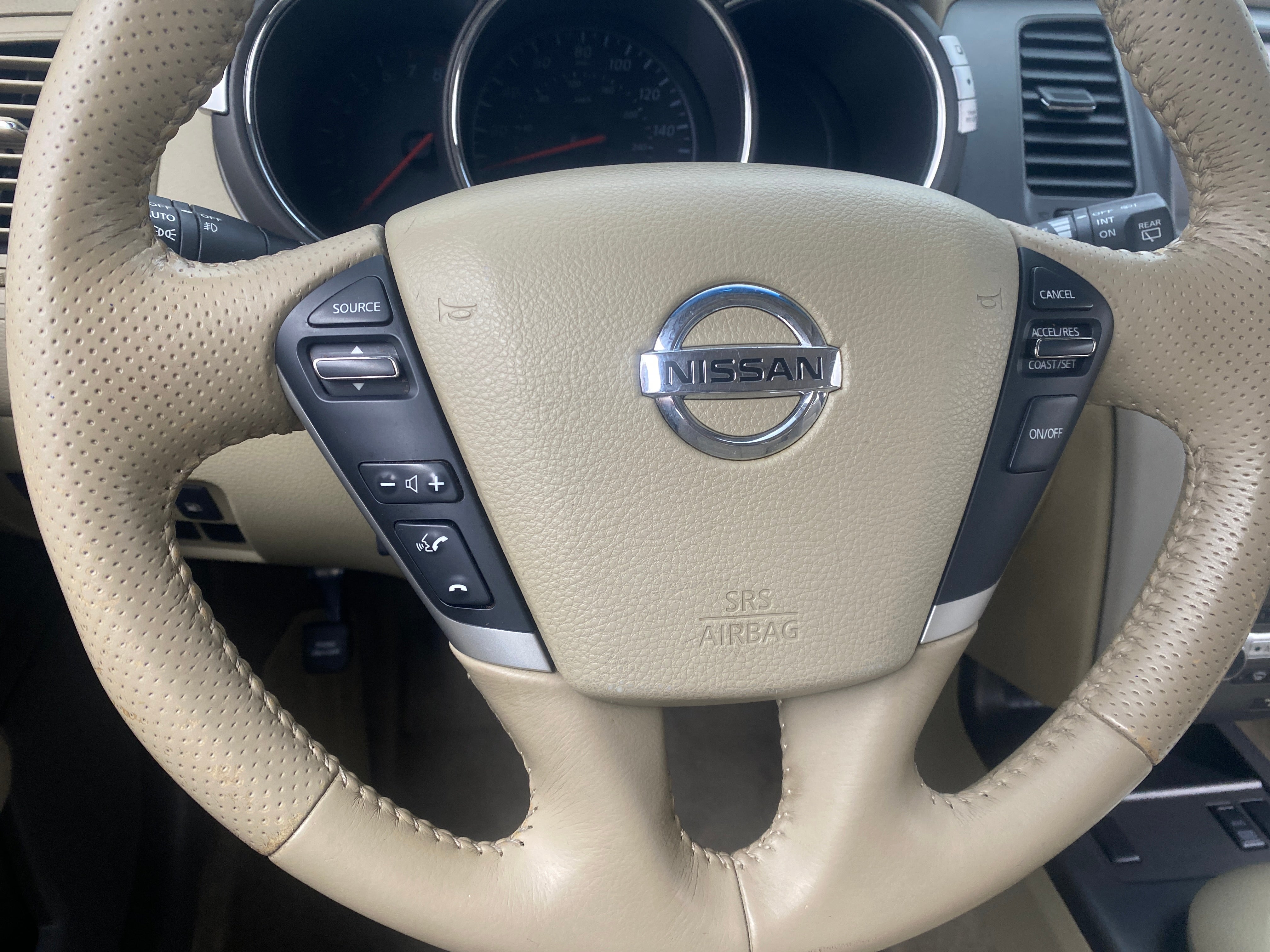 2012 Nissan Murano SV 5