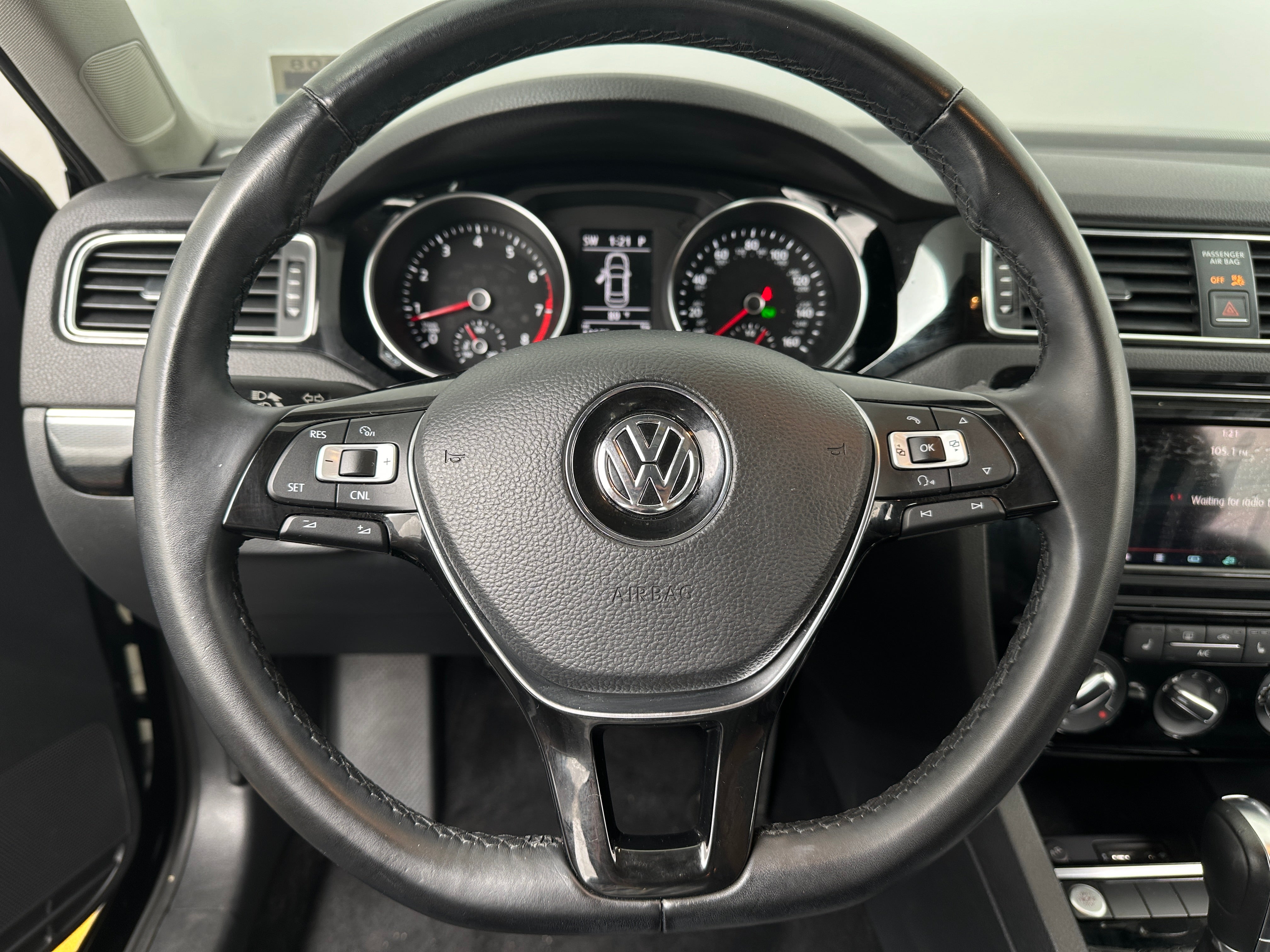 2016 Volkswagen Jetta SEL 5