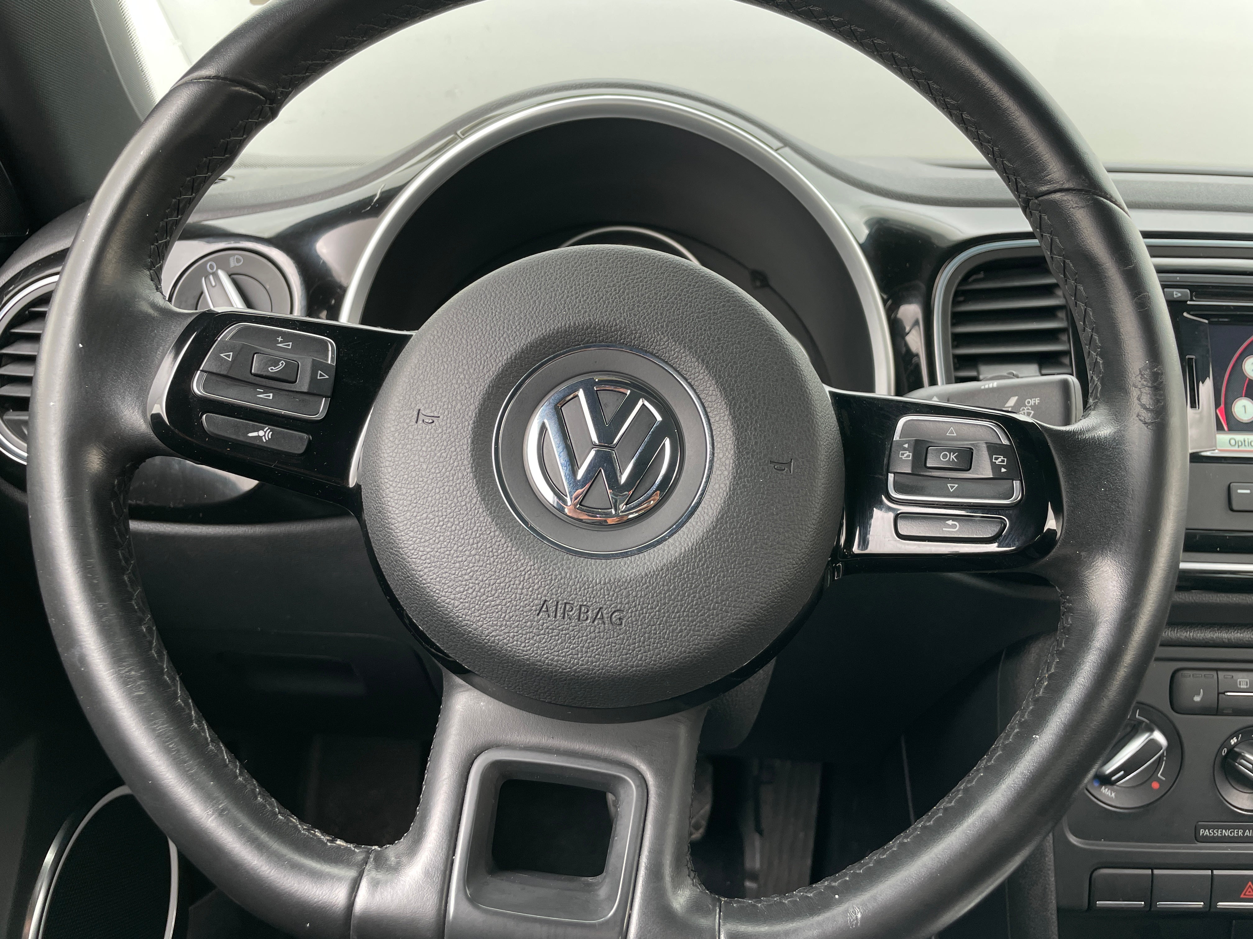 2013 Volkswagen Beetle  5