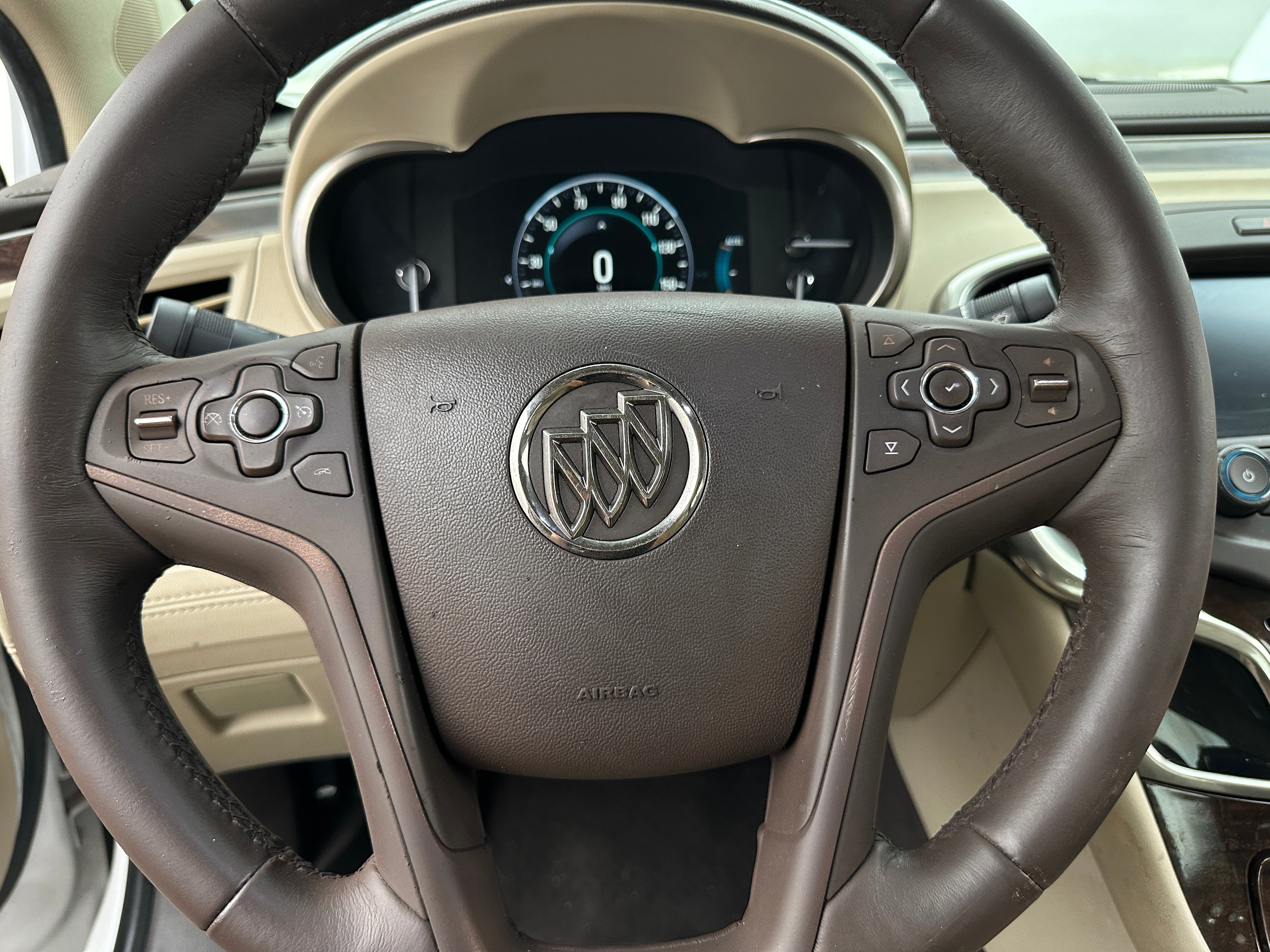 2014 Buick LaCrosse Base 5