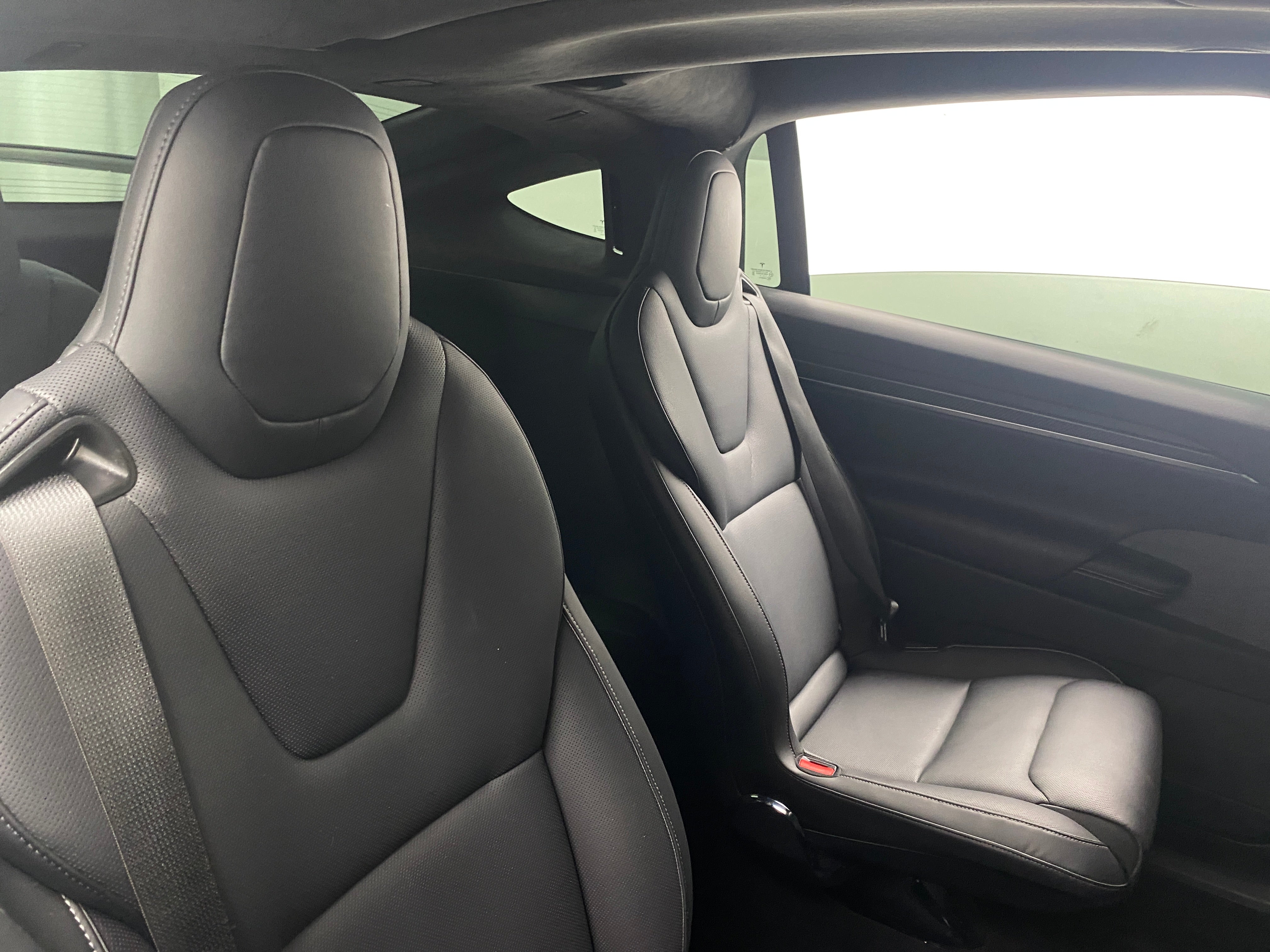 2022 Tesla Model X Plaid 6