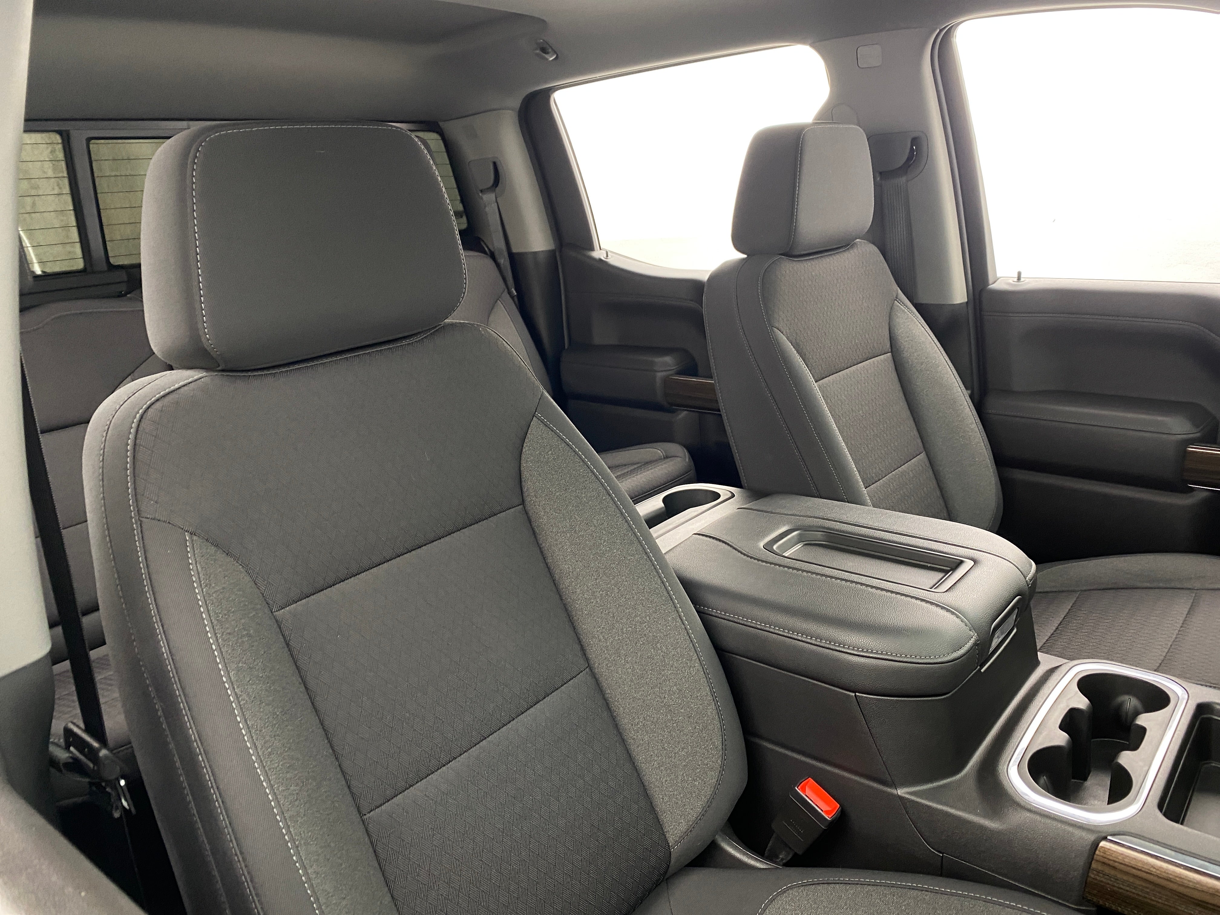 Thumbnail: 2022 Chevrolet Silverado 1500 - 2